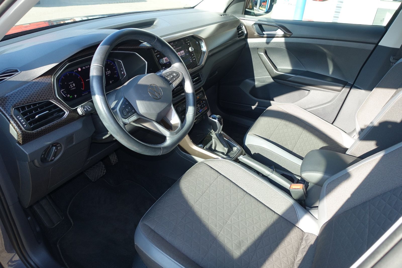 Volkswagen T-Cross Style foto 7