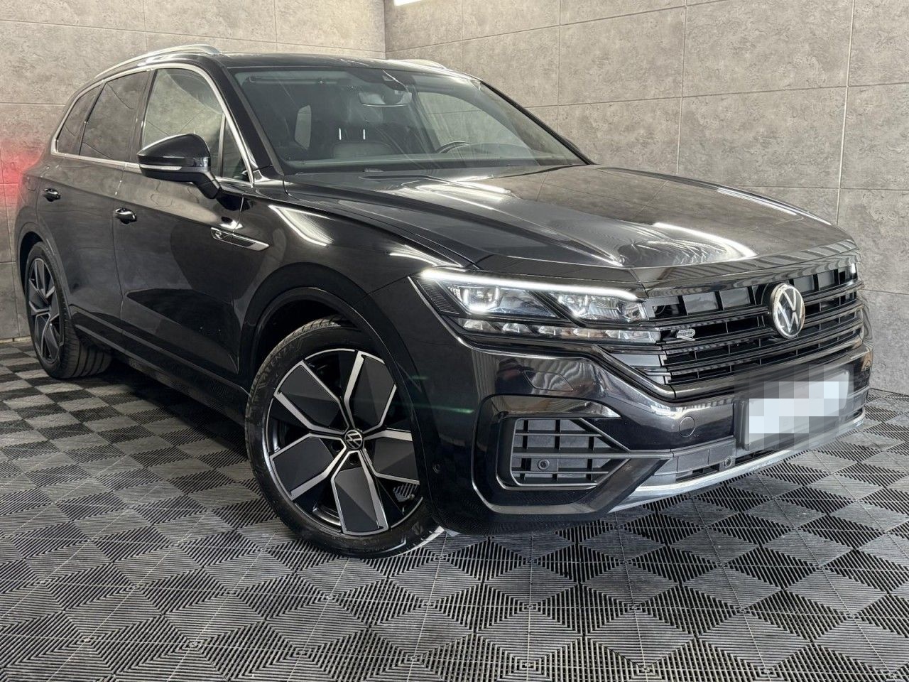 Volkswagen Touareg 3.0 TDI 4M R-Line ACC*Matrix*Pano*AHK* foto 3