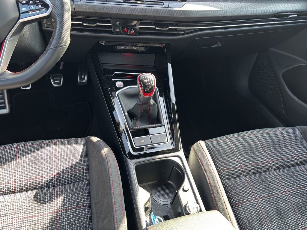 Volkswagen Golf GTI 2.0 l TSI OPF 6-Gang DCC, App-Connect foto 12
