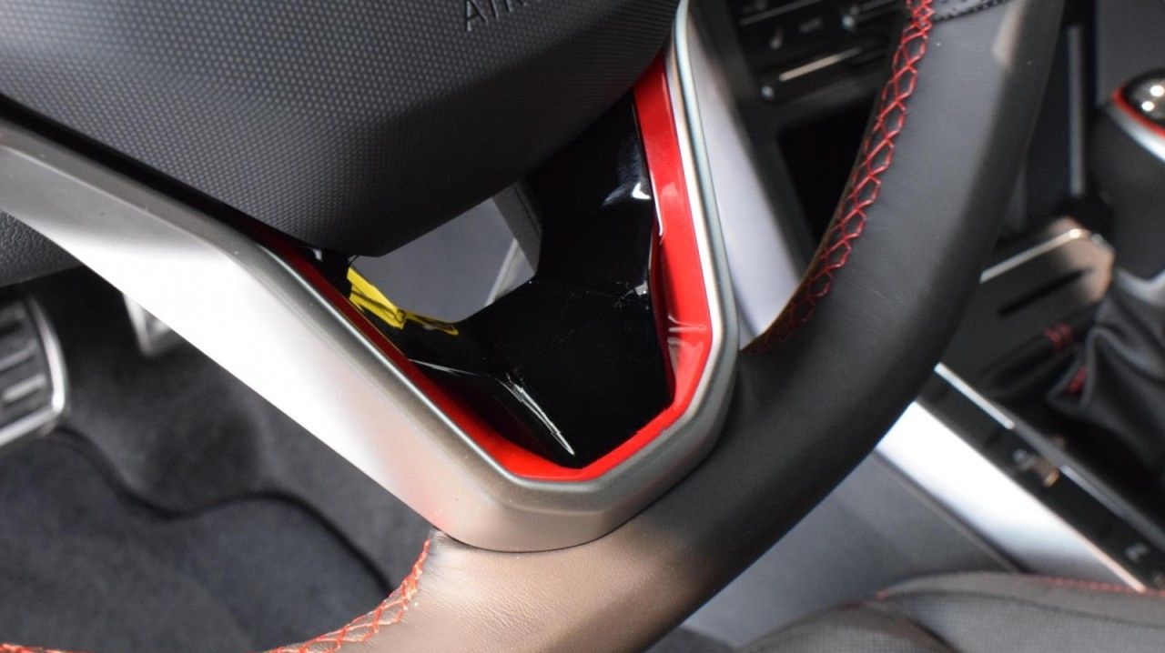 Volkswagen Polo GTI 2,0 l TSI DSG NAVI PDC SHZ Klima Navi foto 16