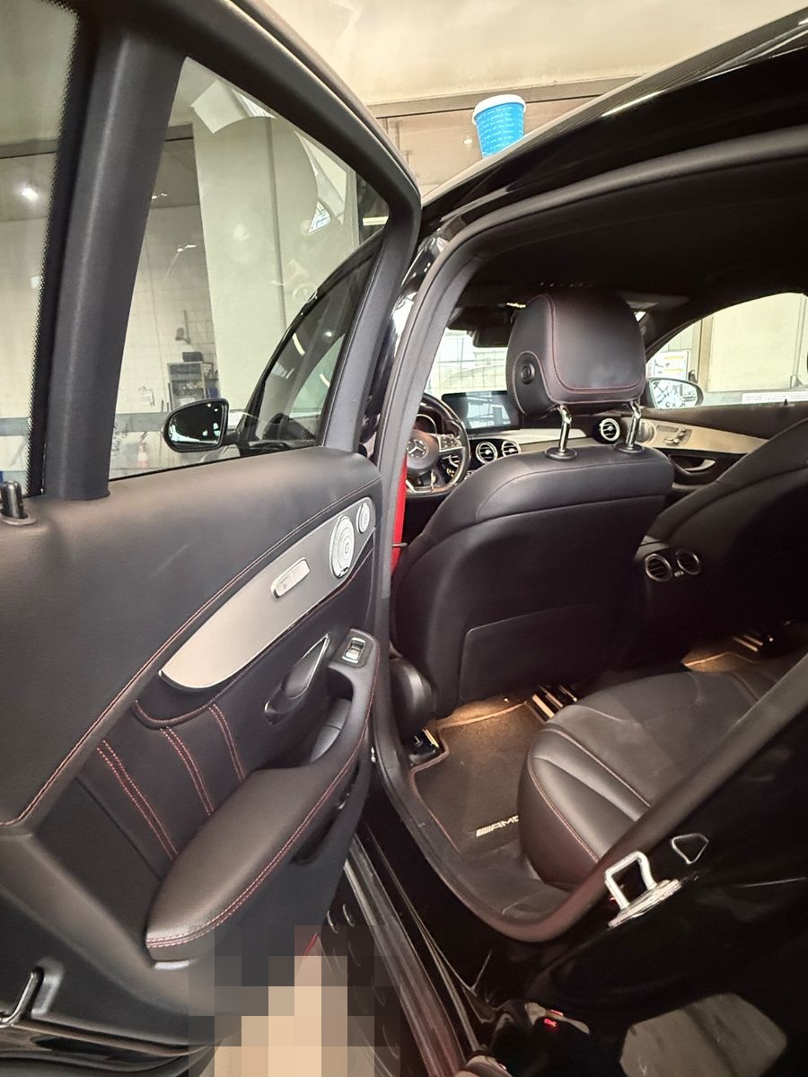Mercedes-Benz GLC 43 AMG Mercedes-AMGupé  Night Paket  foto 6
