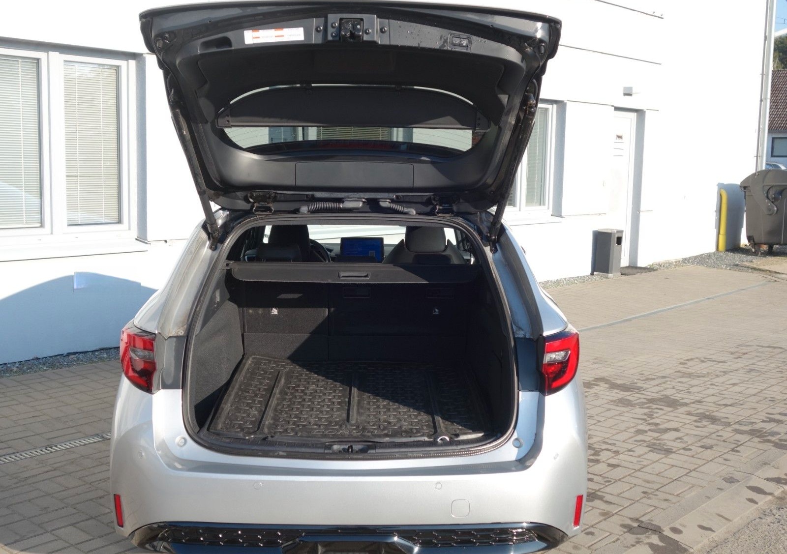 Toyota Corolla Hybrid GR Sport foto 12