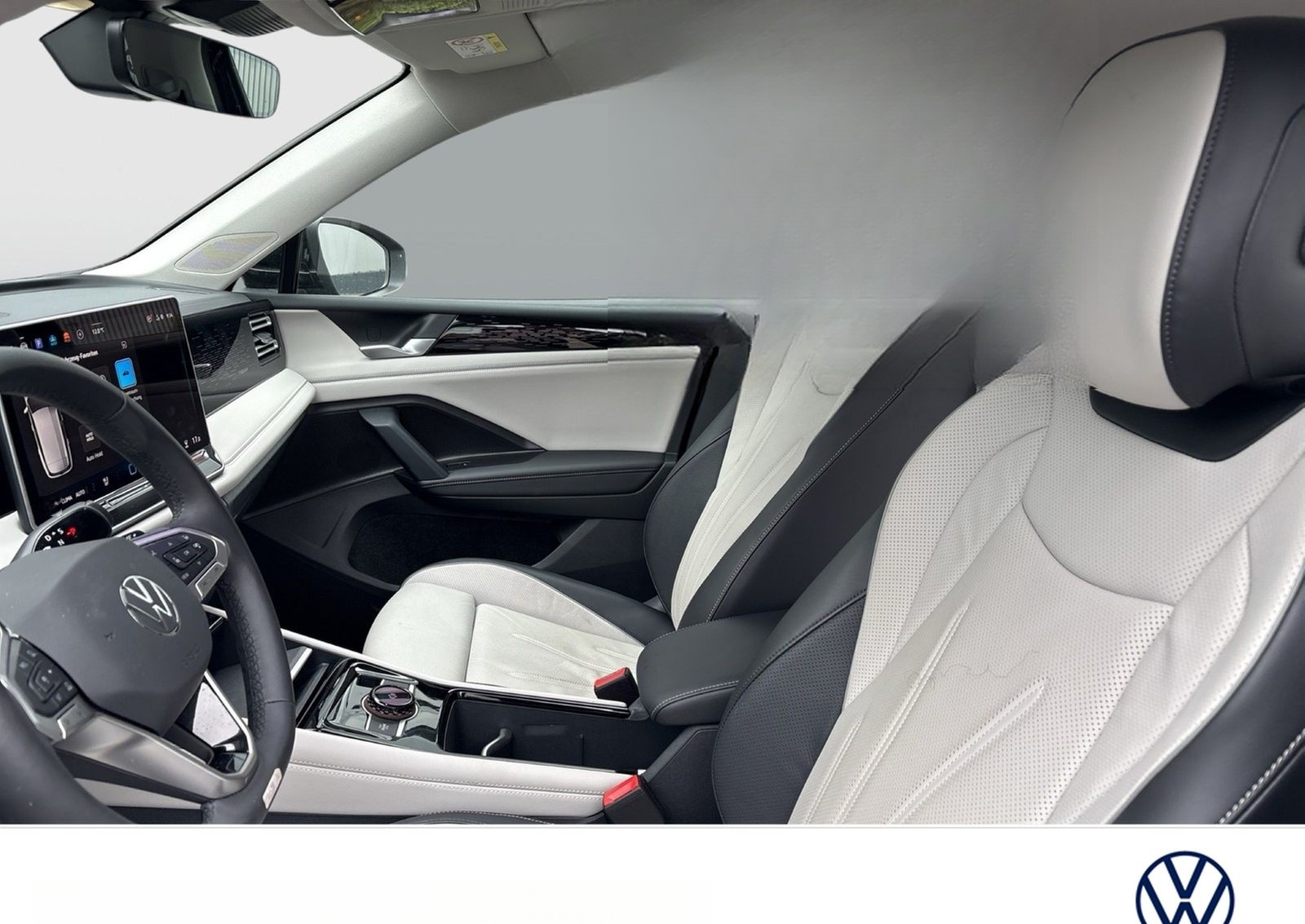Volkswagen Tiguan 2.0 ELEGANCE 4X4 LEDER AHK 360CAM ACC NAV foto 8
