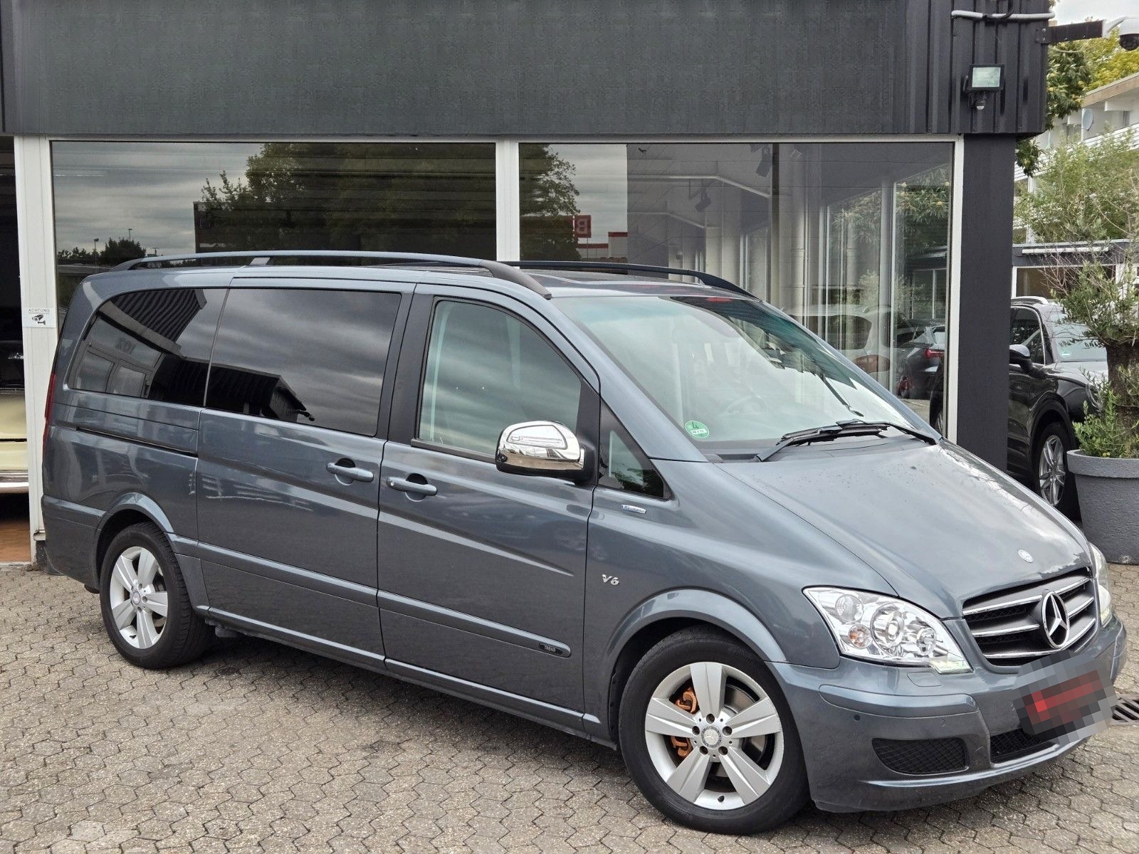 Mercedes-Benz Viano 3.0  V6 CDI Trend Edition lang 7-Sitzer foto 2