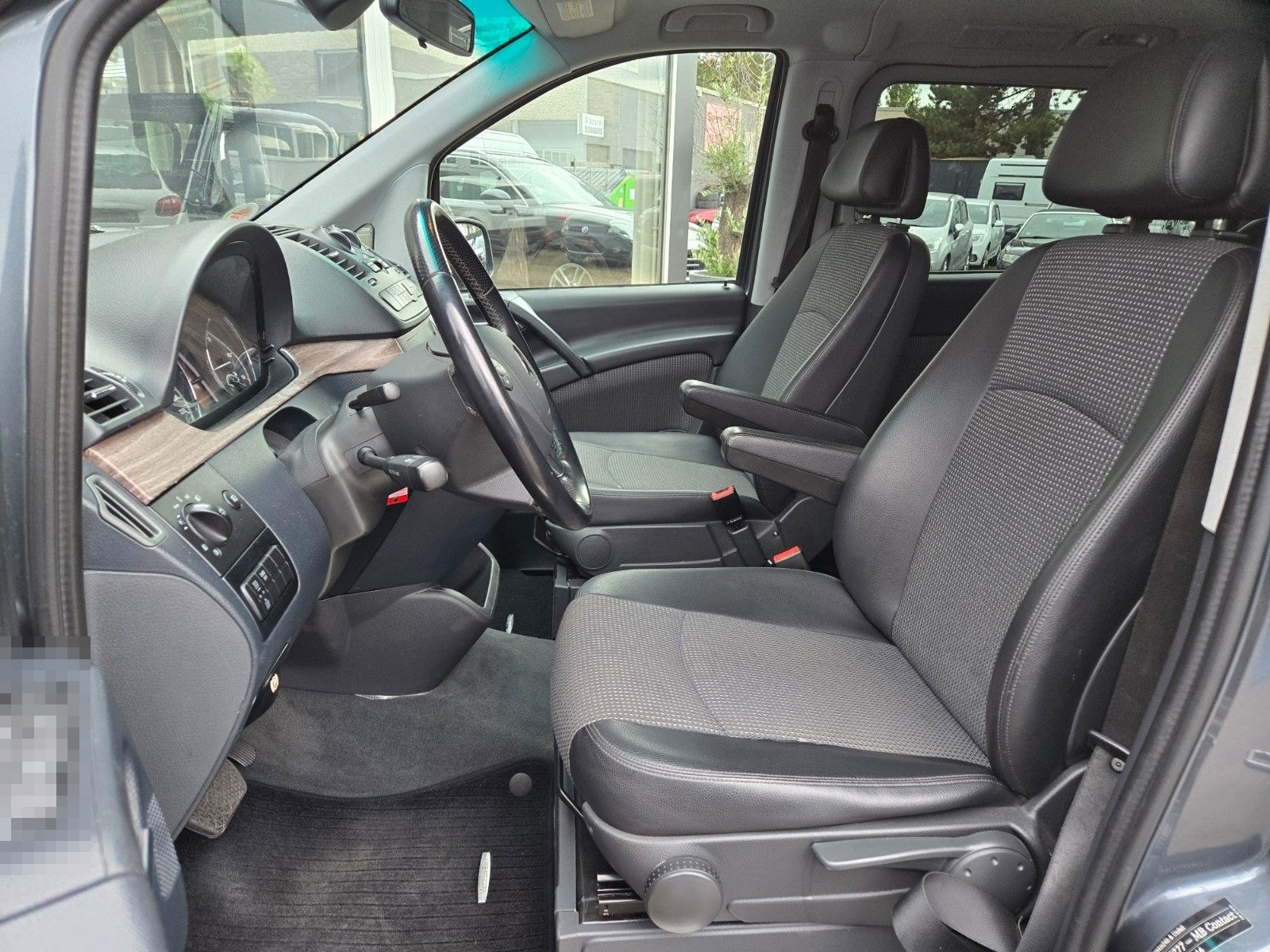 Mercedes-Benz Viano 3.0  V6 CDI Trend Edition lang 7-Sitzer foto 12