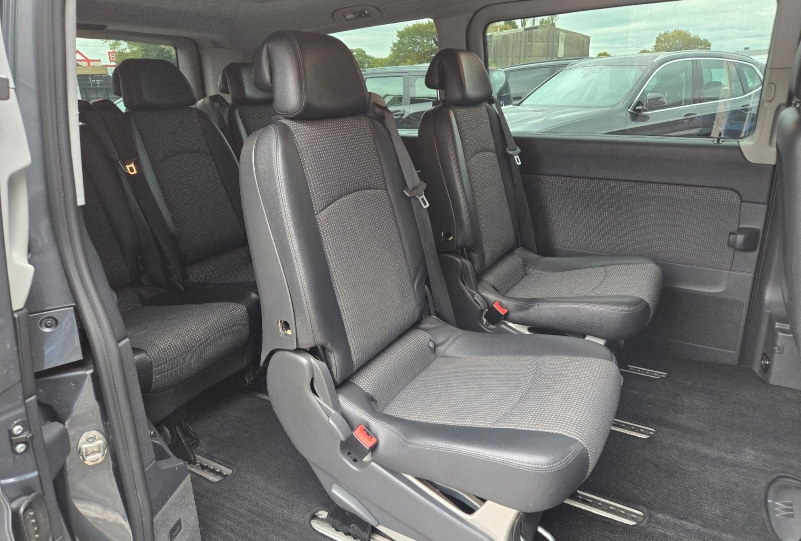 Mercedes-Benz Viano 3.0  V6 CDI Trend Edition lang 7-Sitzer foto 19