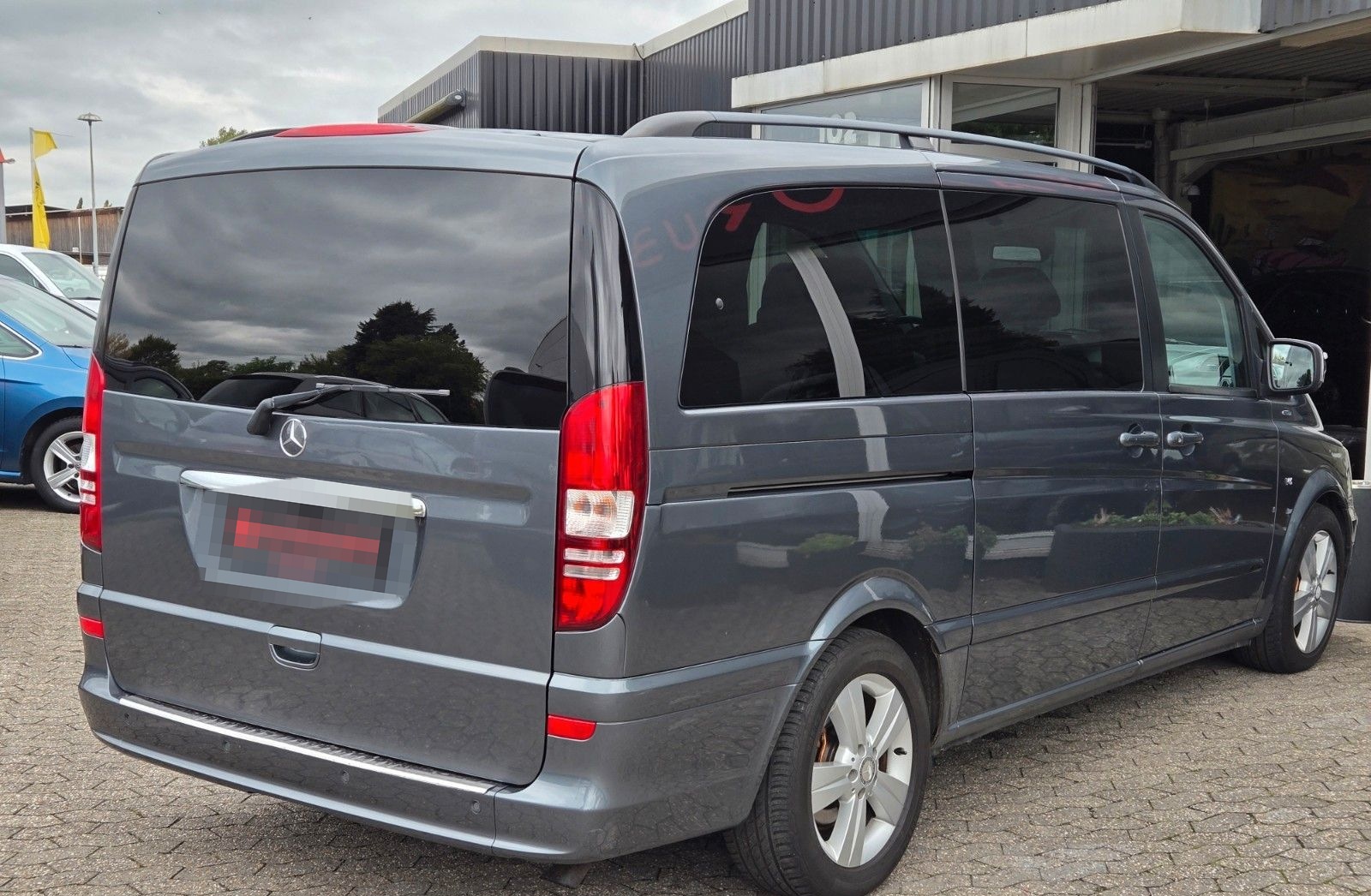 Mercedes-Benz Viano 3.0  V6 CDI Trend Edition lang 7-Sitzer foto 9