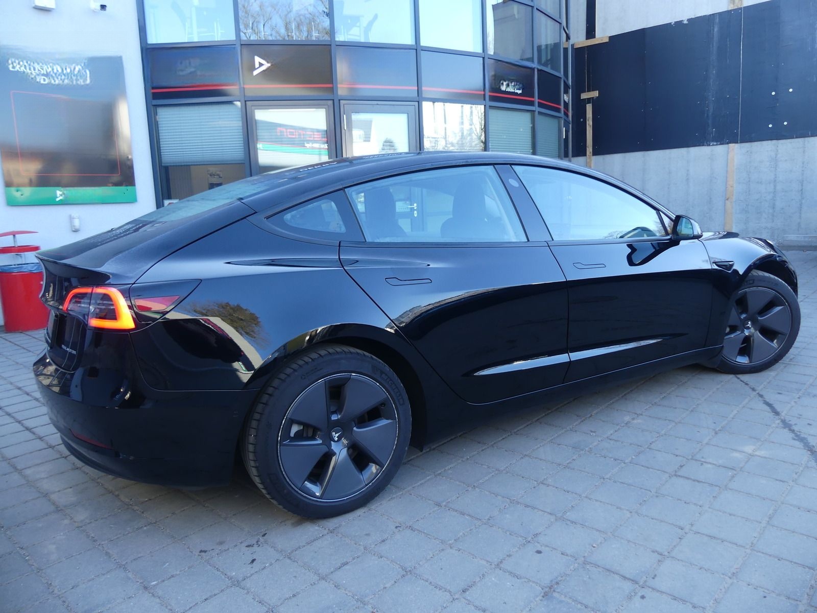 Tesla Model 3 Long Range Dual AWD PANO/FACELIFT/AUTOPL foto 22