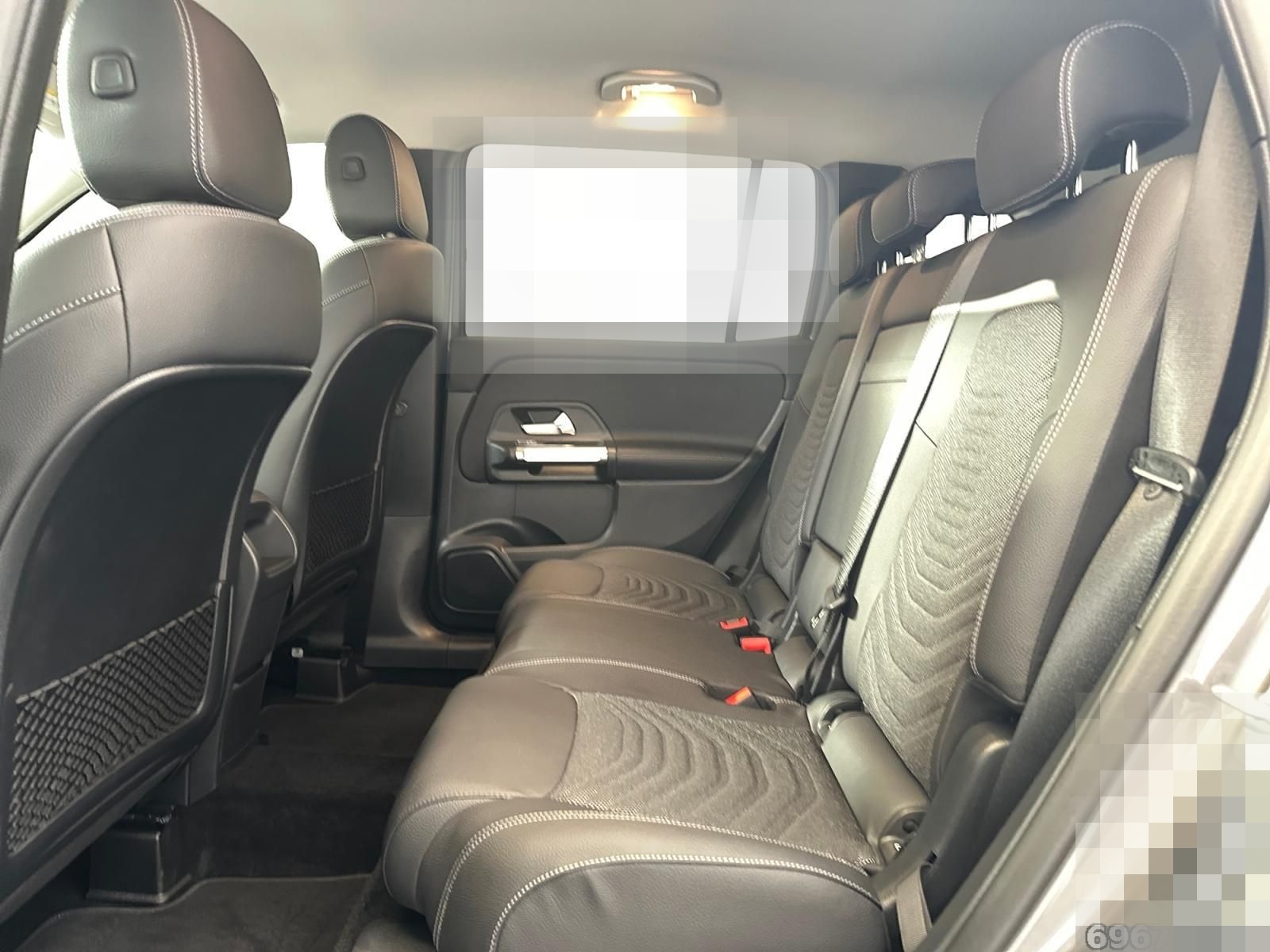 Mercedes-Benz GLB 200 Progressive  AHK DISTRONIC Lenkradheiz . foto 11