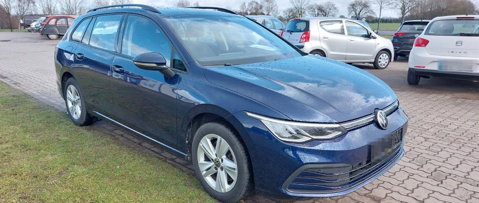 Volkswagen Golf VIII Variant Life 2,0TDi+Navi+Lenkrad+Sitzh foto 2