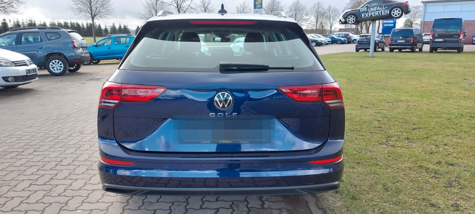 Volkswagen Golf VIII Variant Life 2,0TDi+Navi+Lenkrad+Sitzh foto 7