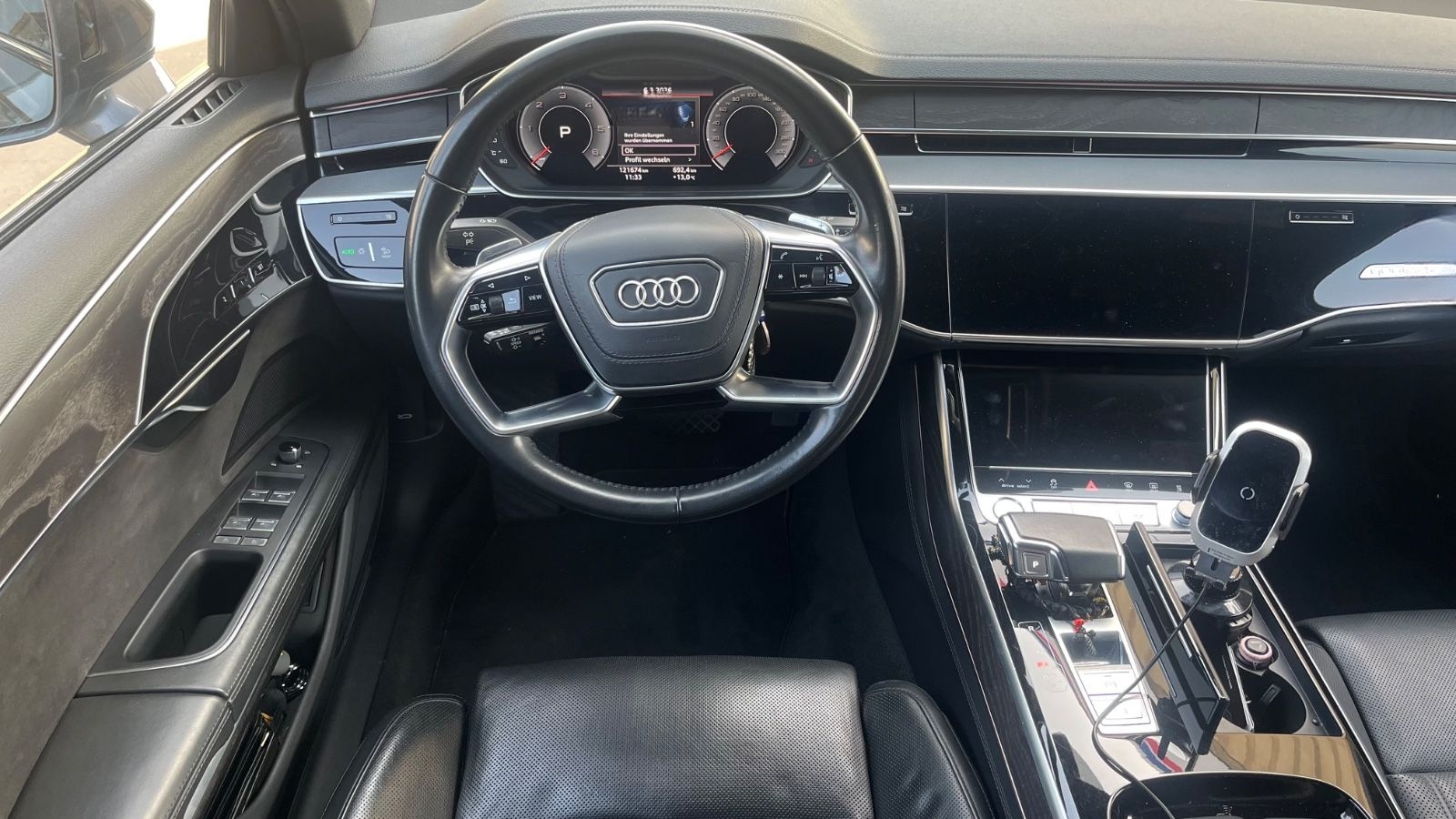 Audi A8 50TDI Lang quattro TV Pano B&O StandHz VOLL!! foto 15