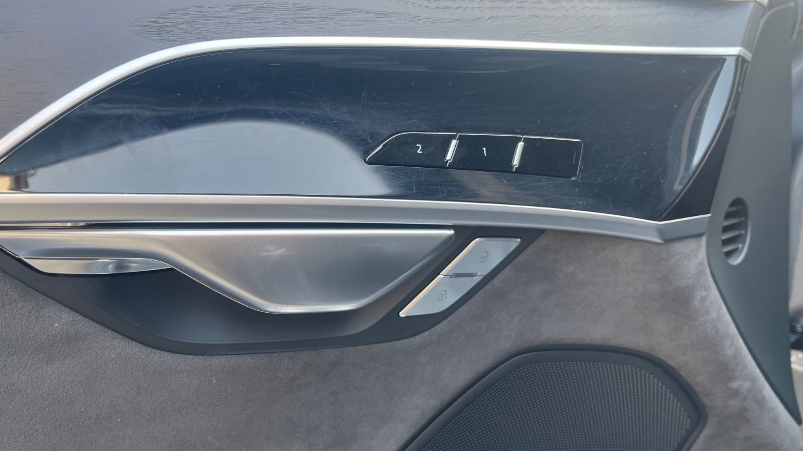 Audi A8 50TDI Lang quattro TV Pano B&O StandHz VOLL!! foto 18