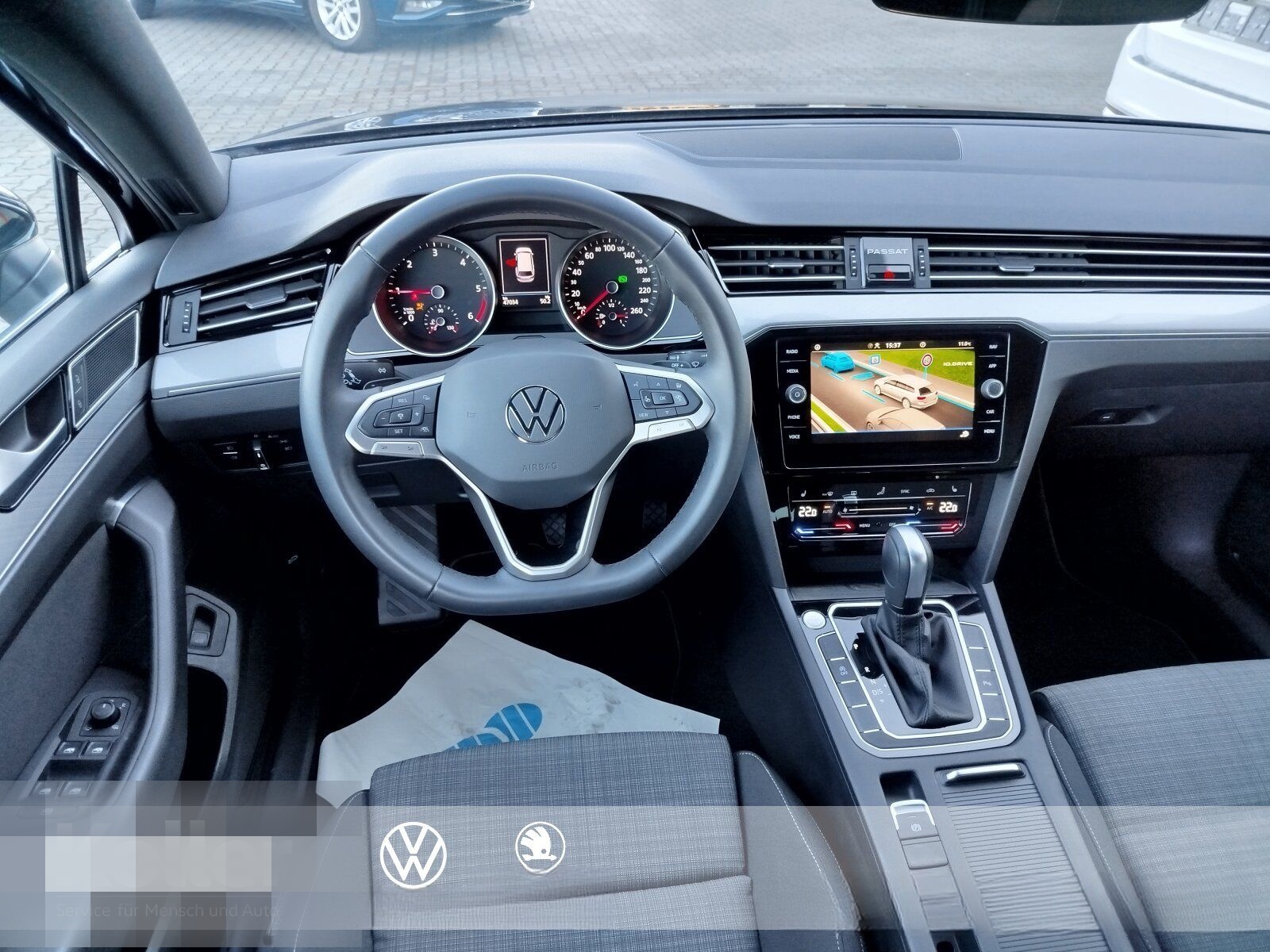 Volkswagen Passat Variant 2.0 TDI DSG Business Navi LED ACC foto 18
