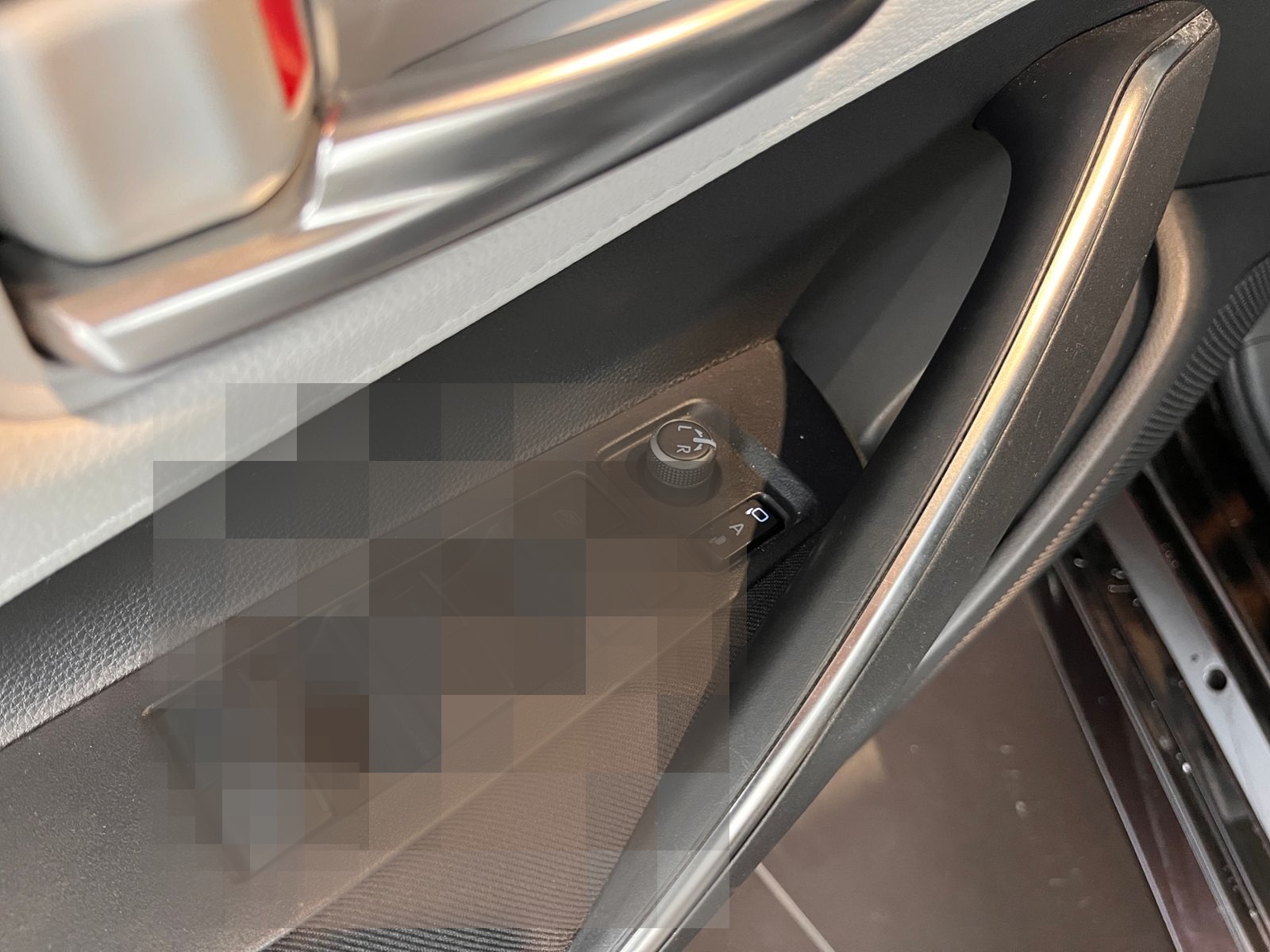 Toyota Corolla Hybrid Club LED NAV DAB PDC ALU foto 11