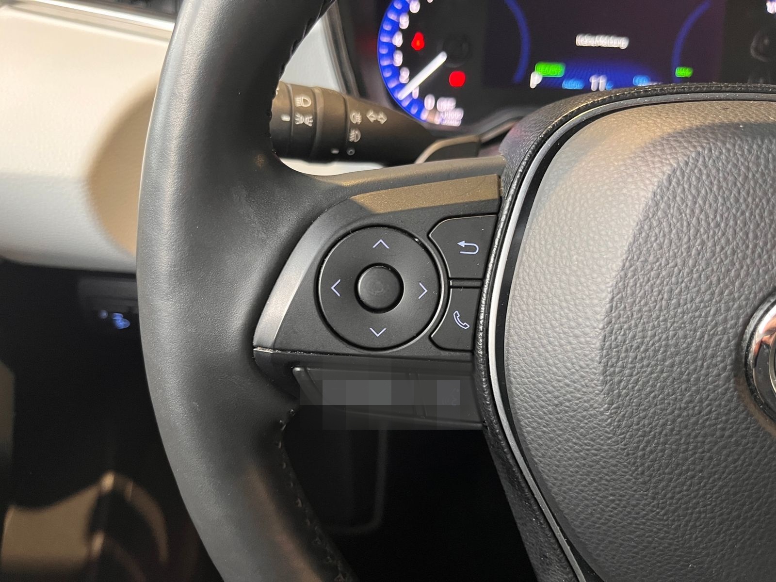 Toyota Corolla Hybrid Club LED NAV DAB PDC ALU foto 15