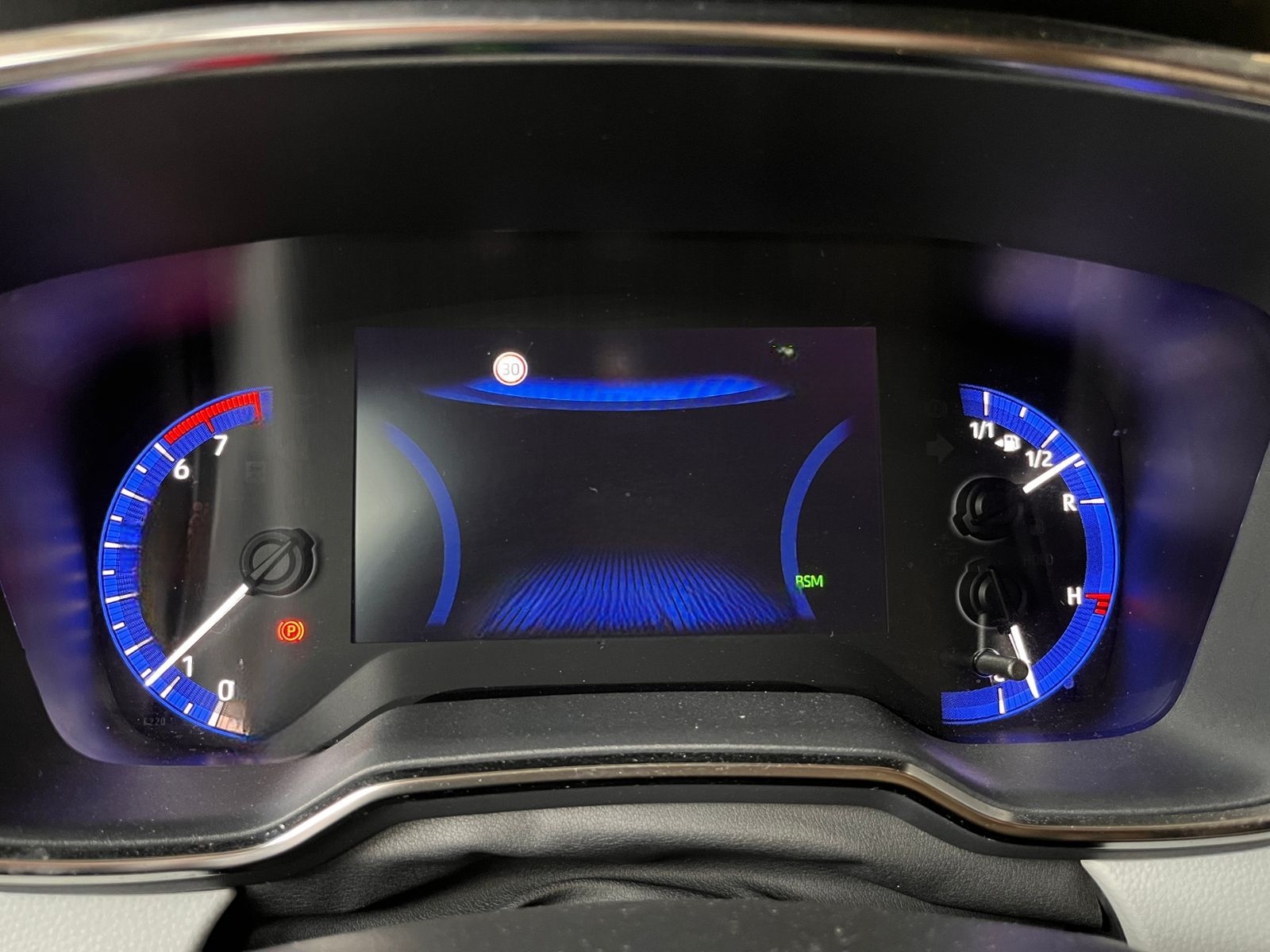 Toyota Corolla Hybrid Club LED NAV DAB PDC ALU foto 16