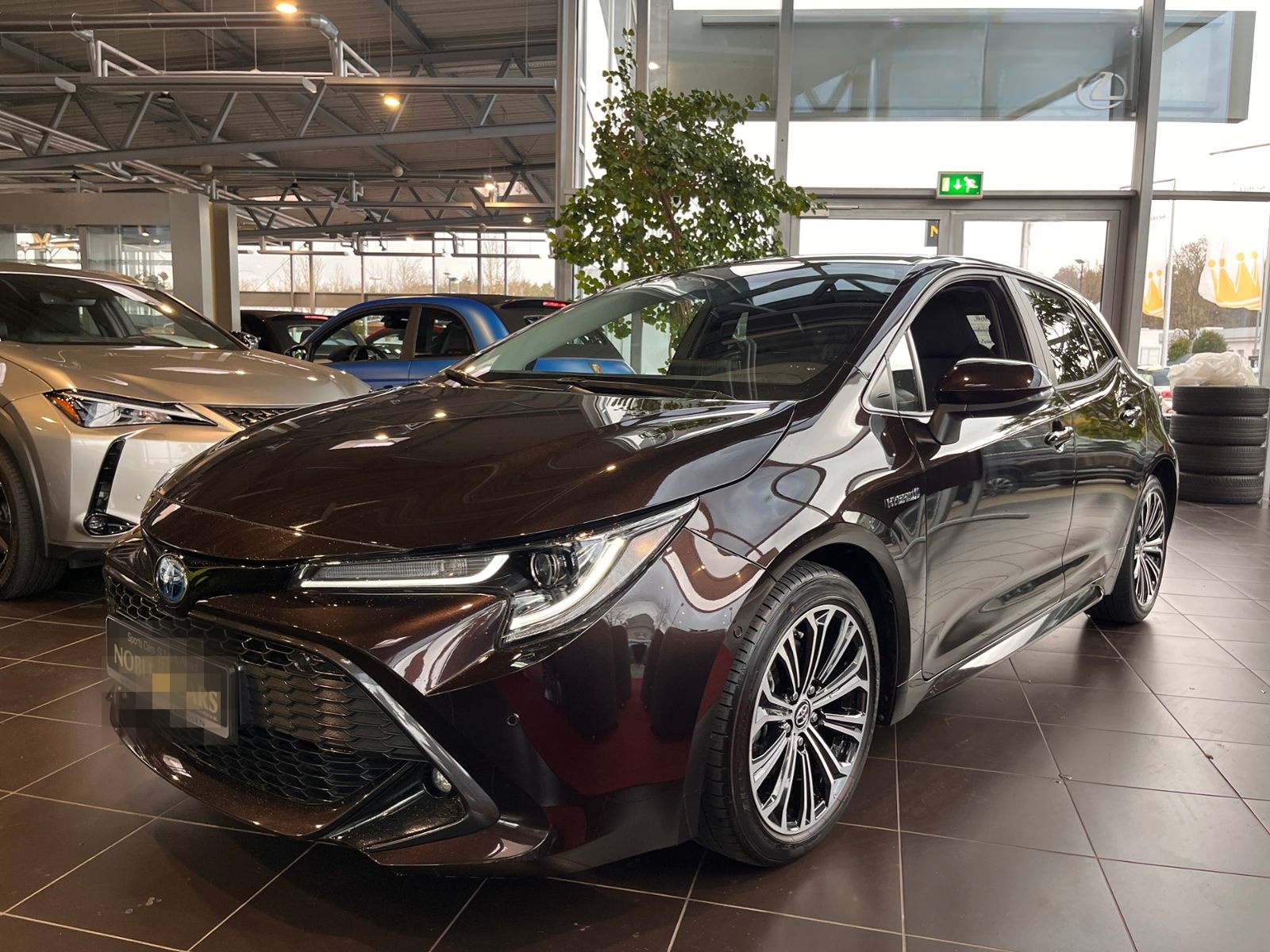 Toyota Corolla Hybrid Club LED NAV DAB PDC ALU foto 3