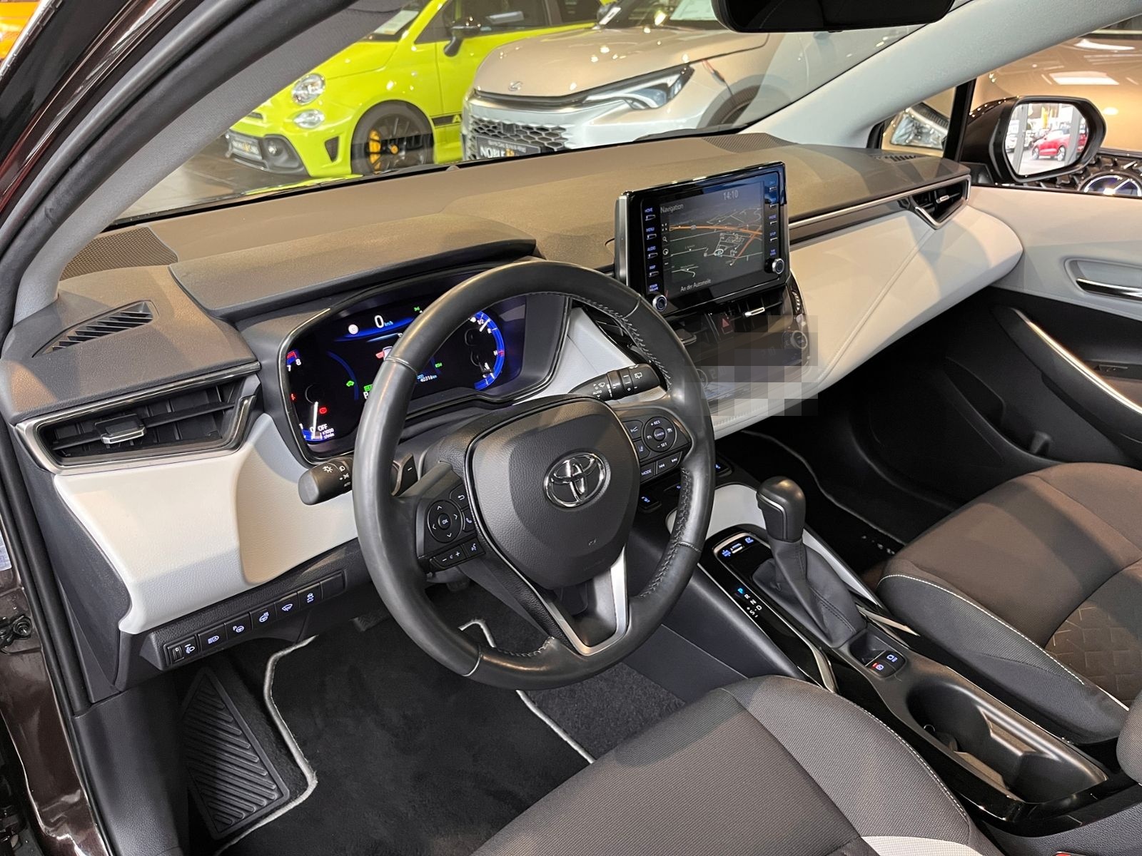 Toyota Corolla Hybrid Club LED NAV DAB PDC ALU foto 8