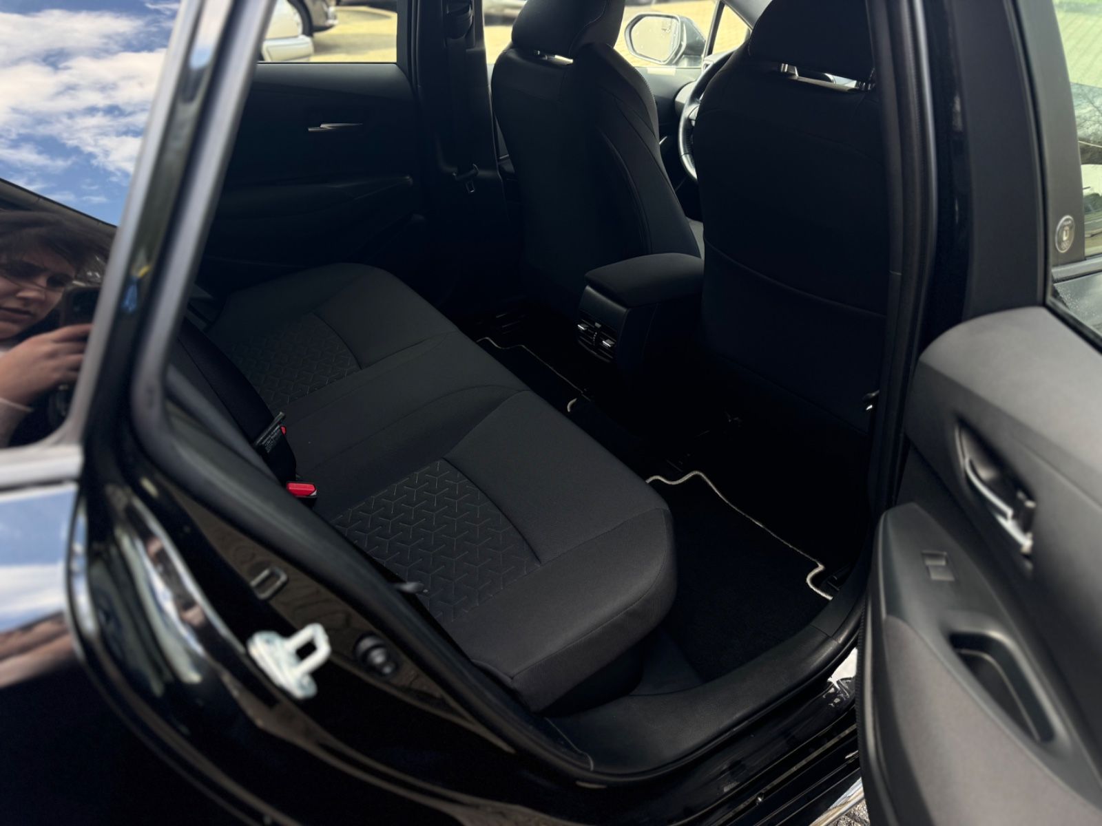 Toyota Corolla Touring Sports Hybrid Team D foto 12