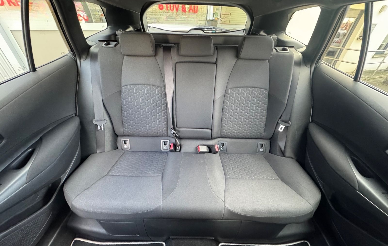 Toyota Corolla Touring Sports Hybrid Team D foto 15