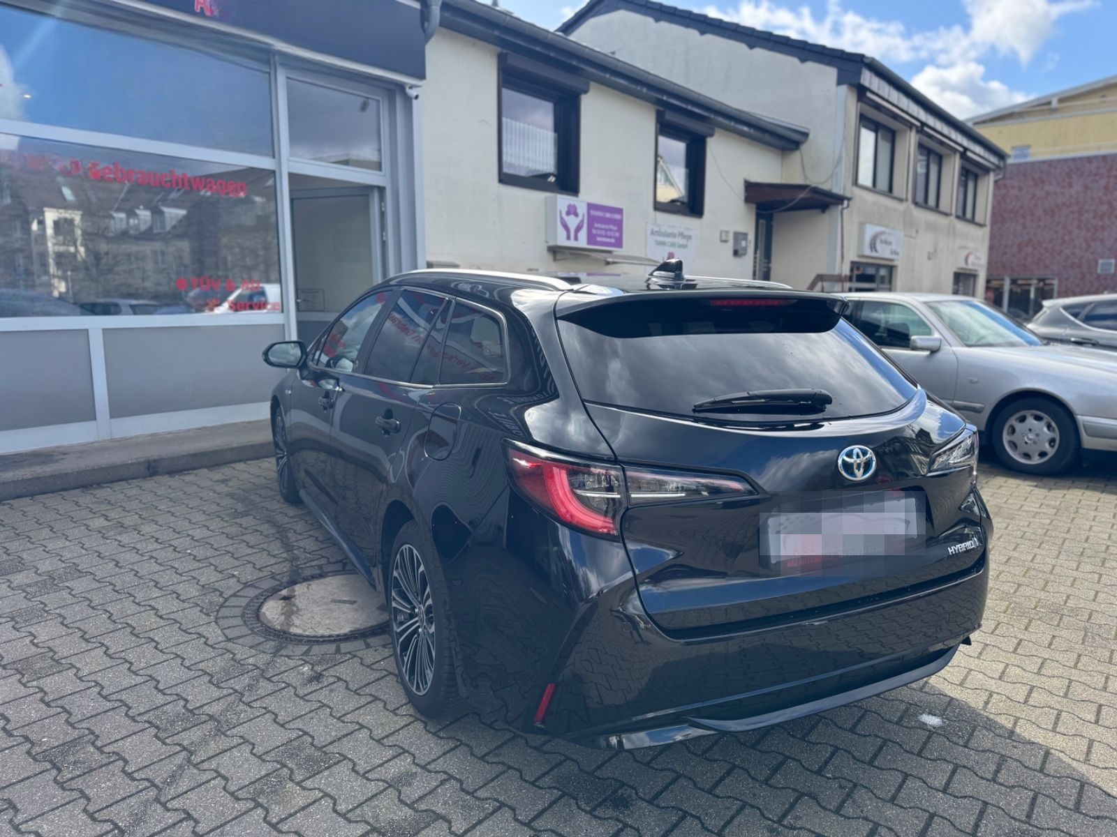 Toyota Corolla Touring Sports Hybrid Team D foto 3
