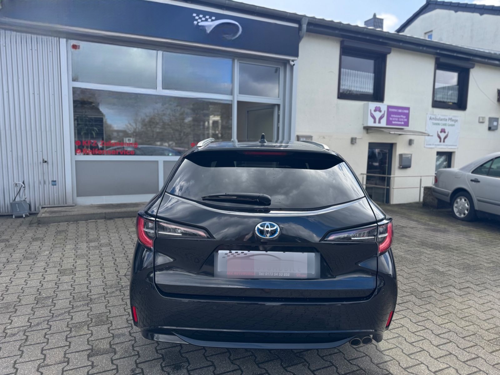 Toyota Corolla Touring Sports Hybrid Team D foto 8