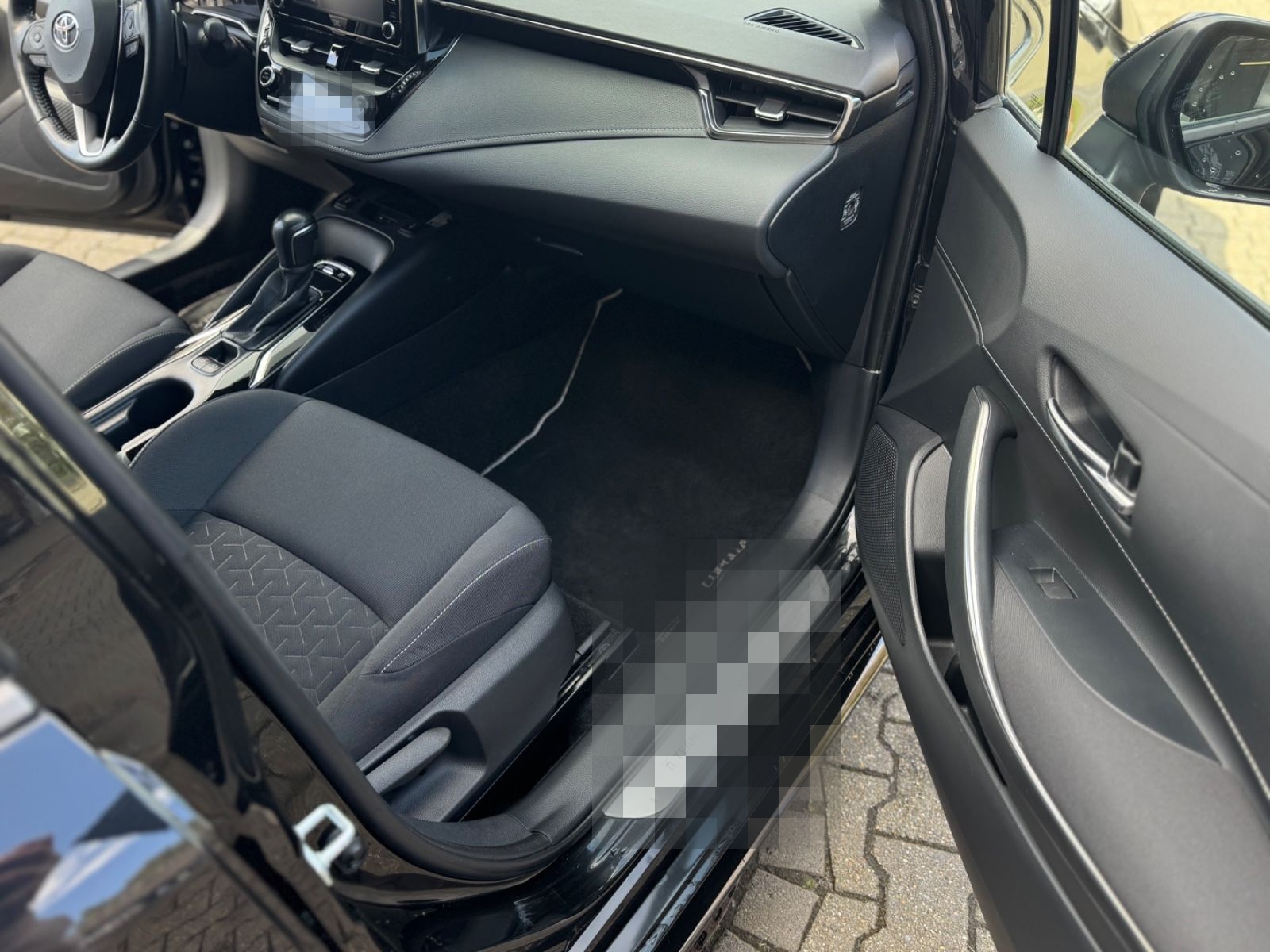 Toyota Corolla Touring Sports Hybrid Team D foto 10