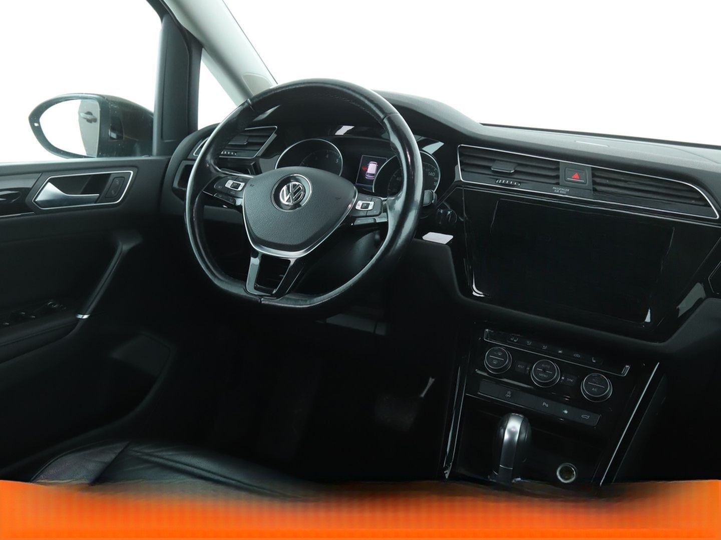 Volkswagen Touran 1.8 TSI Highline BlueMotion Aut.*NAVI*LED foto 13