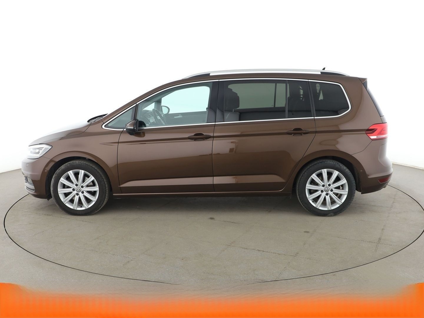 Volkswagen Touran 1.8 TSI Highline BlueMotion Aut.*NAVI*LED foto 3