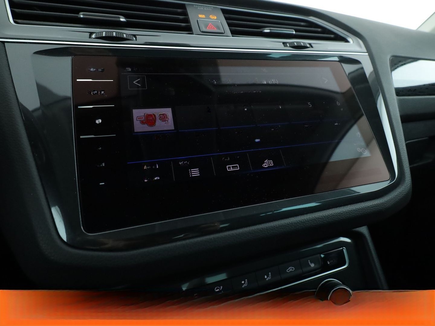 Volkswagen Tiguan 2.0 TDI Sound 4Motion BM Aut.*NAVI*LED* foto 22