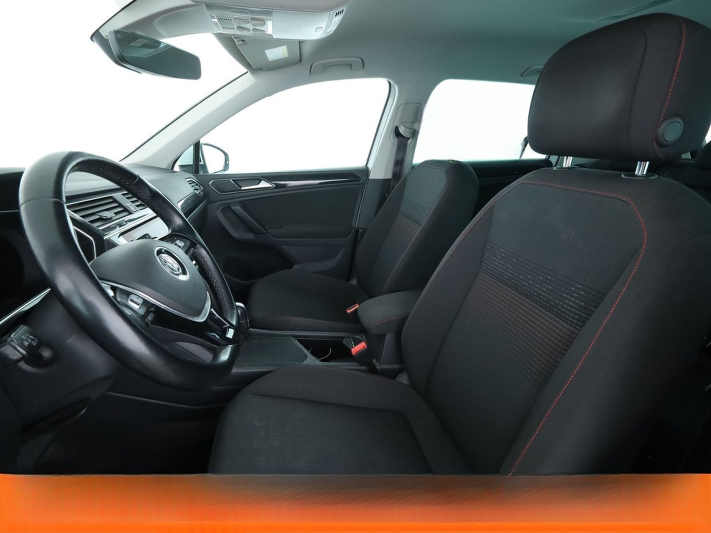 Volkswagen Tiguan 2.0 TDI Sound 4Motion BM Aut.*NAVI*LED* foto 10