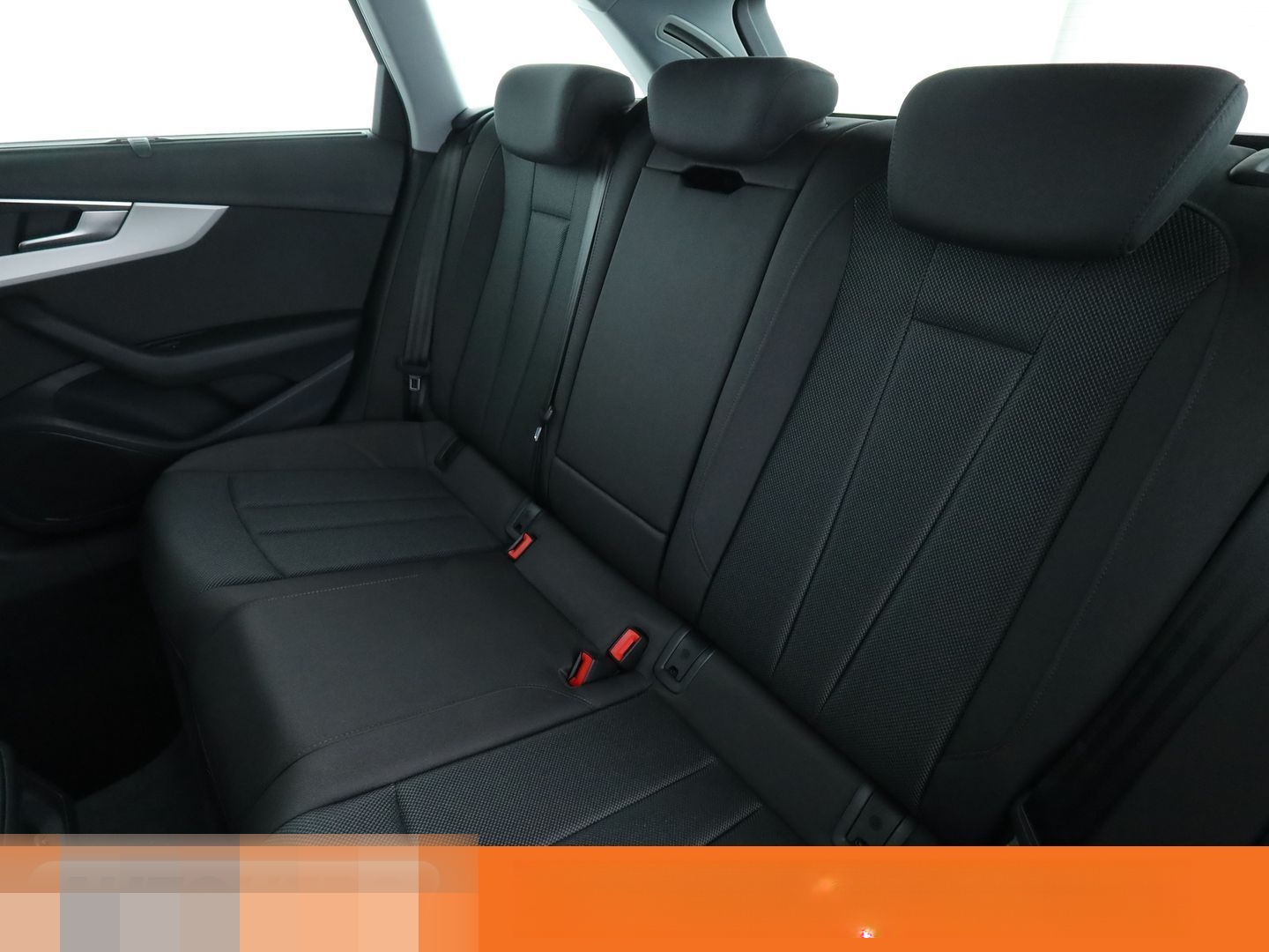 Audi A4 30 TDI Aut.*NAV*TEMPO*PDC*SHZ*BLUETOOTH*DAB* foto 14