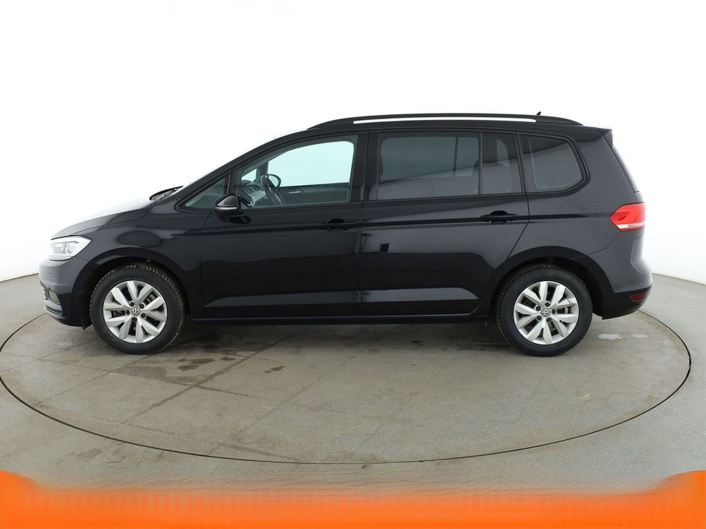Volkswagen Touran 1.5 TSI ACT Comfortline BM Aut.*NAVI*LED* foto 3