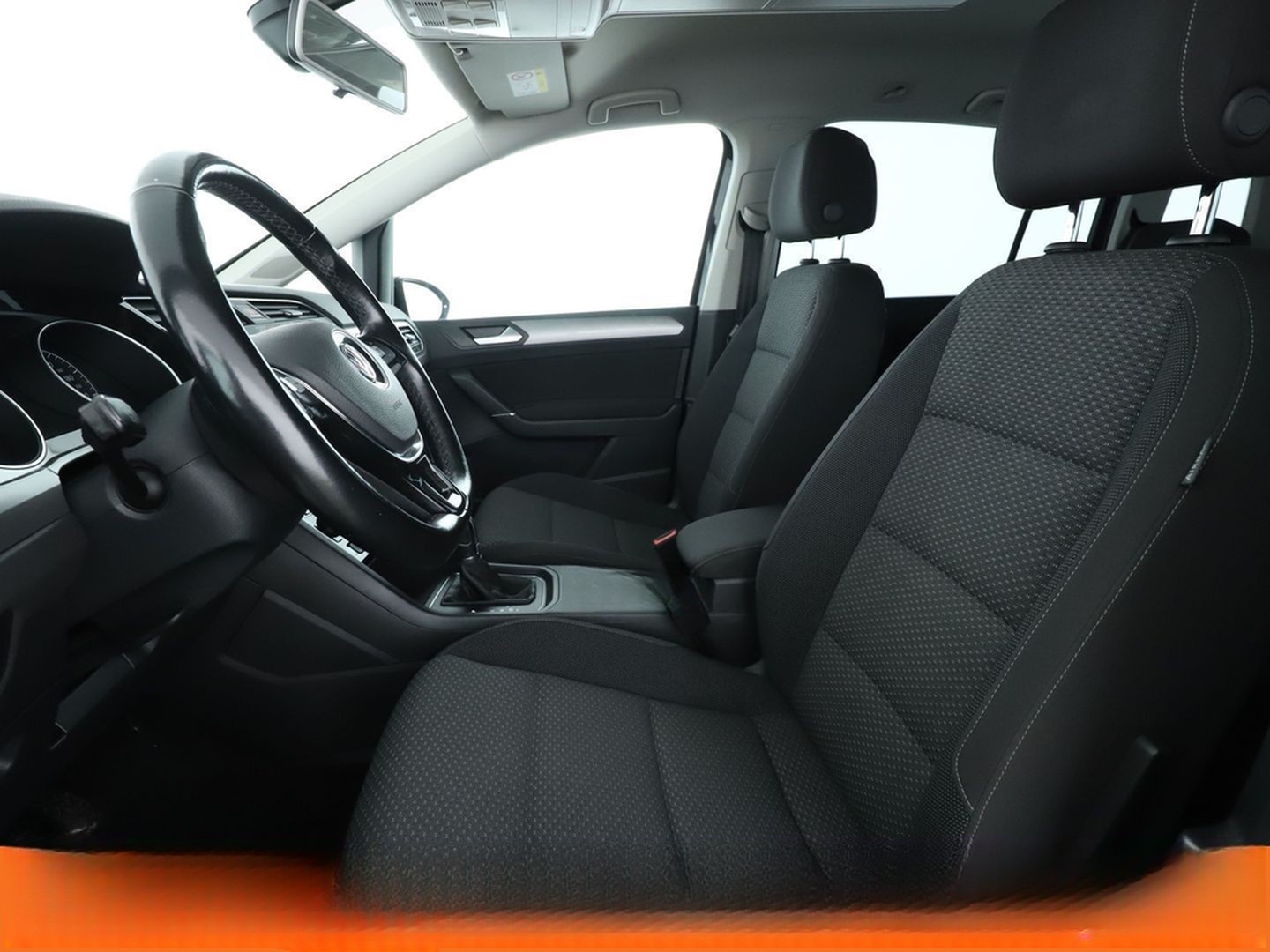 Volkswagen Touran 1.5 TSI ACT Comfortline BM Aut.*NAVI*LED* foto 10