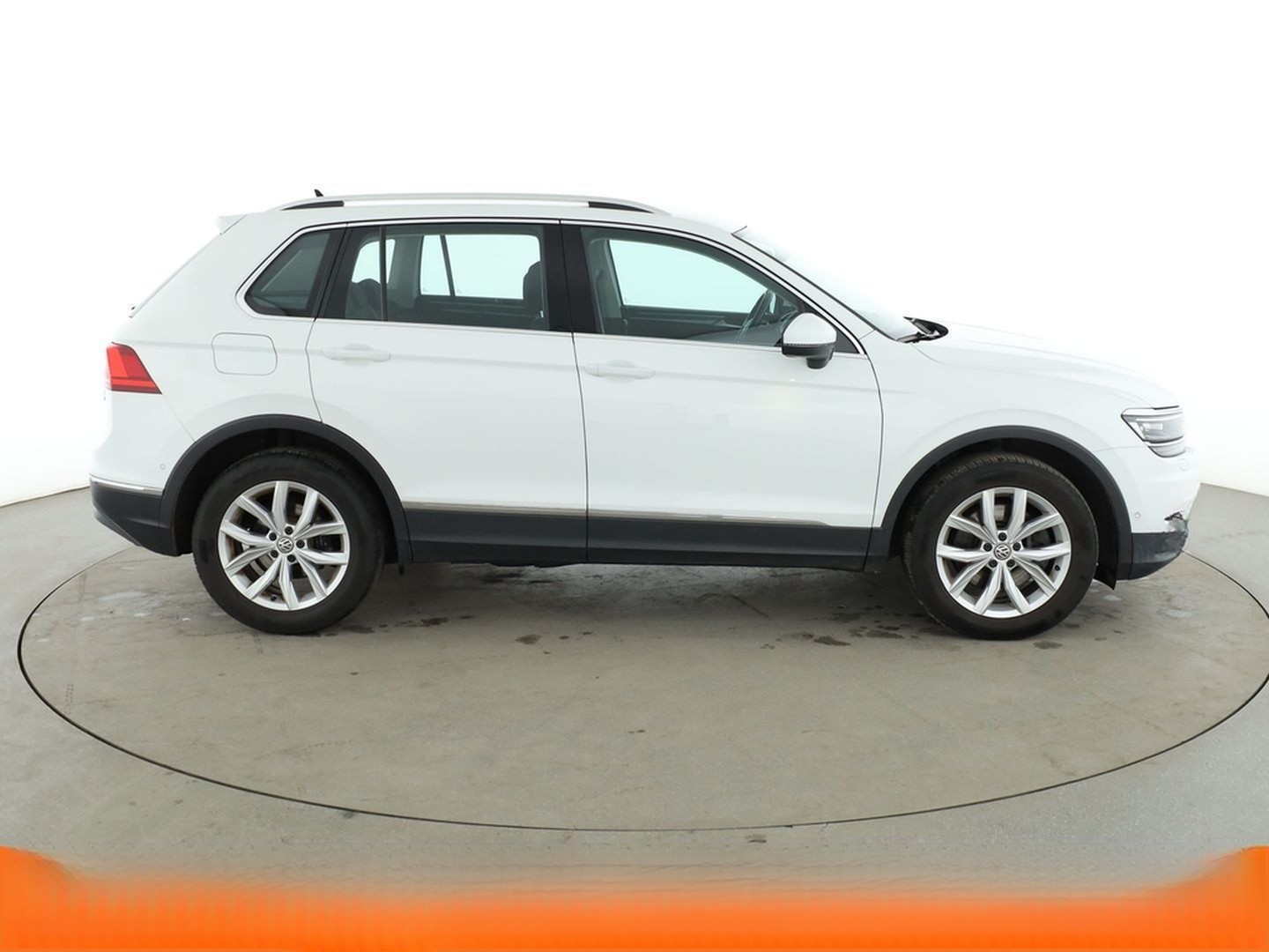 Volkswagen Tiguan 2.0 TSI Highline 4Motion BM Aut.*NAVI*ACC foto 7