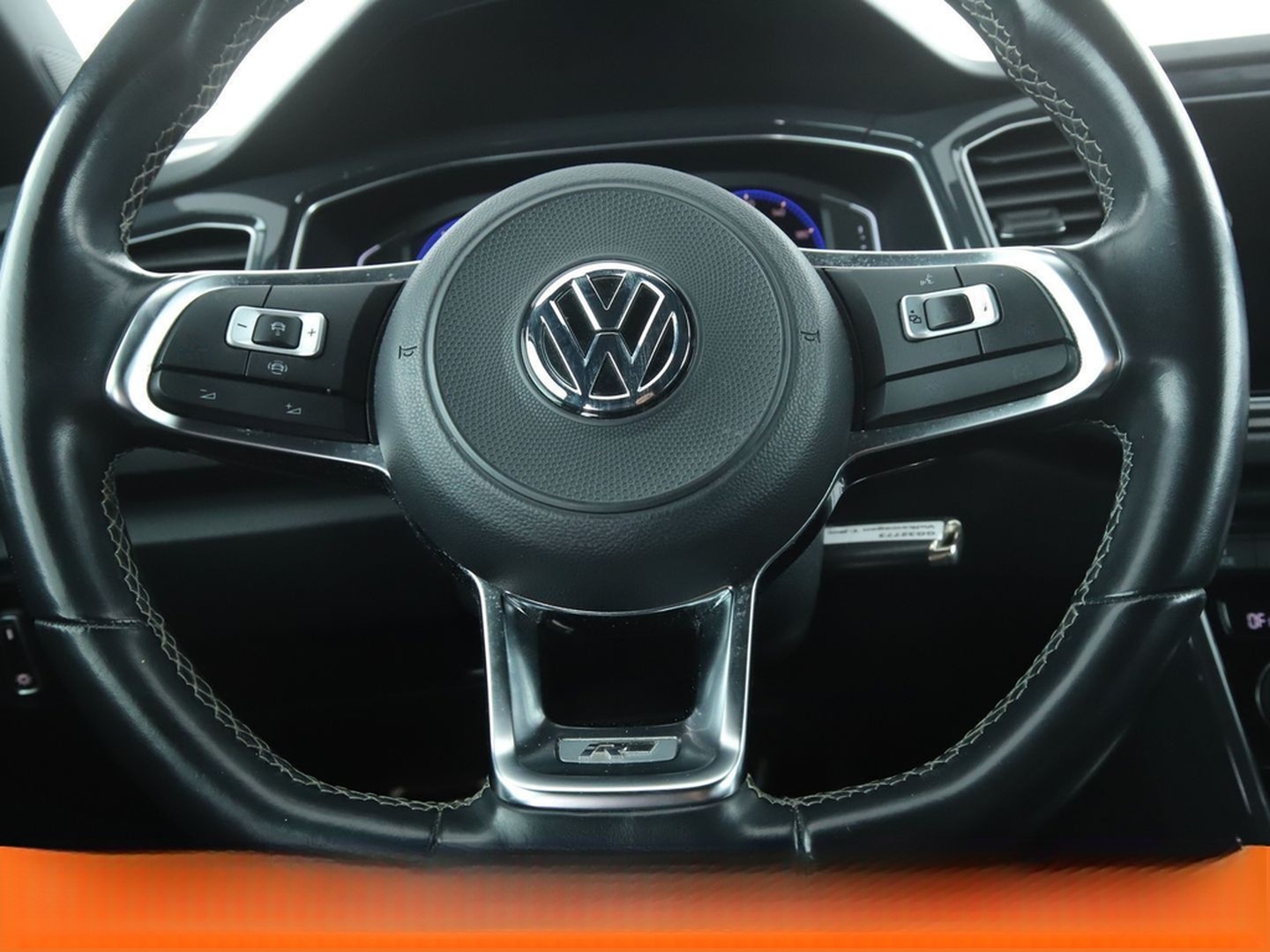 Volkswagen T-Roc 1.5 TSI ACT Sport Aut.*NAVI*LED*ACC* foto 19
