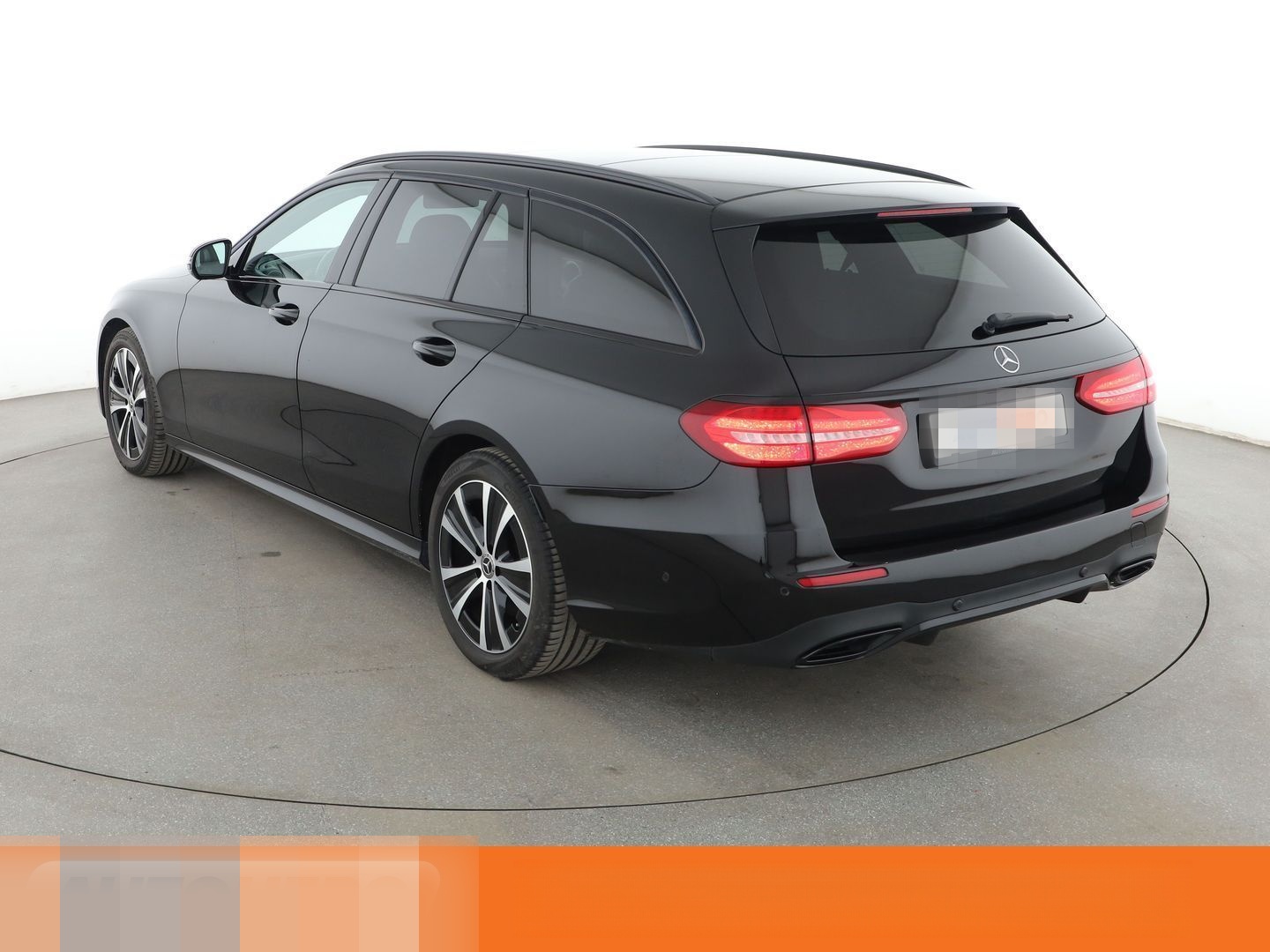 Mercedes-Benz E 400 d T 4Matic AMG Line Aut.*NAVI*LED foto 4