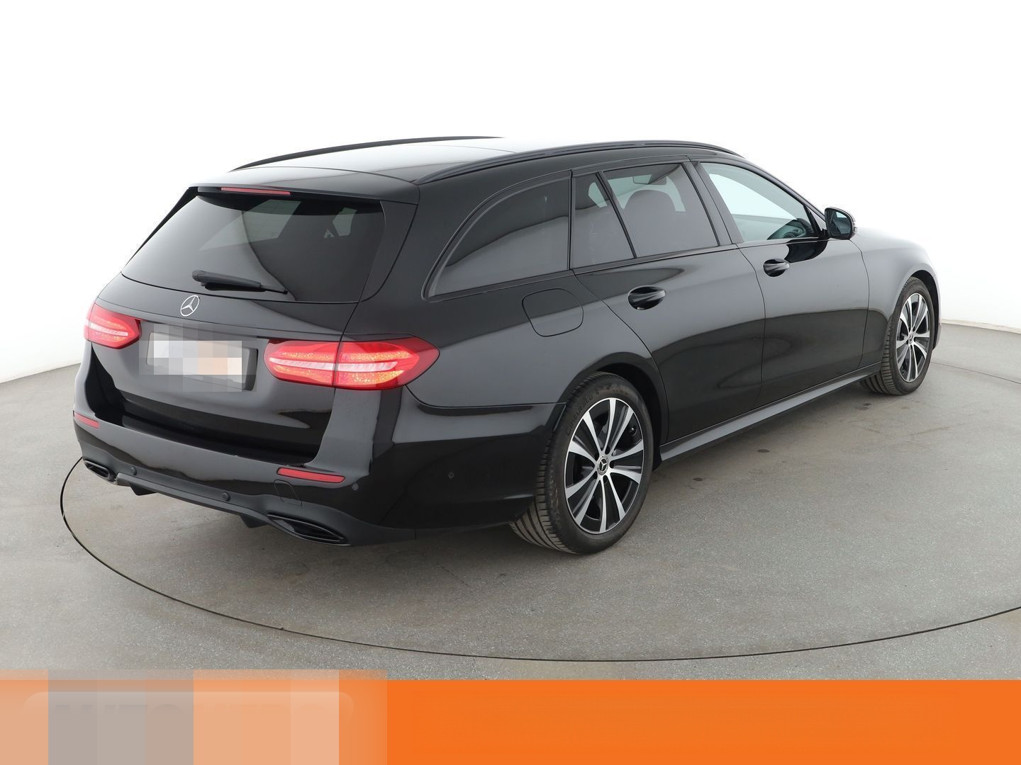 Mercedes-Benz E 400 d T 4Matic AMG Line Aut.*NAVI*LED foto 6
