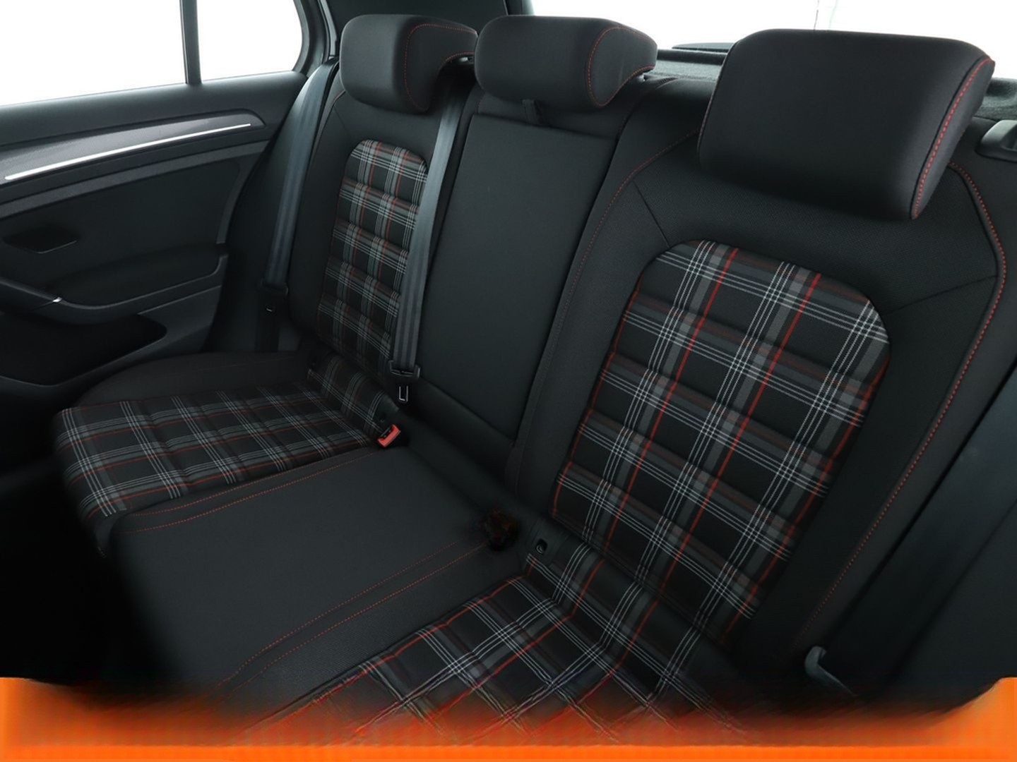 Volkswagen Golf VII 2.0 TSI GTI Performance BM Aut.*LED*PDC foto 14