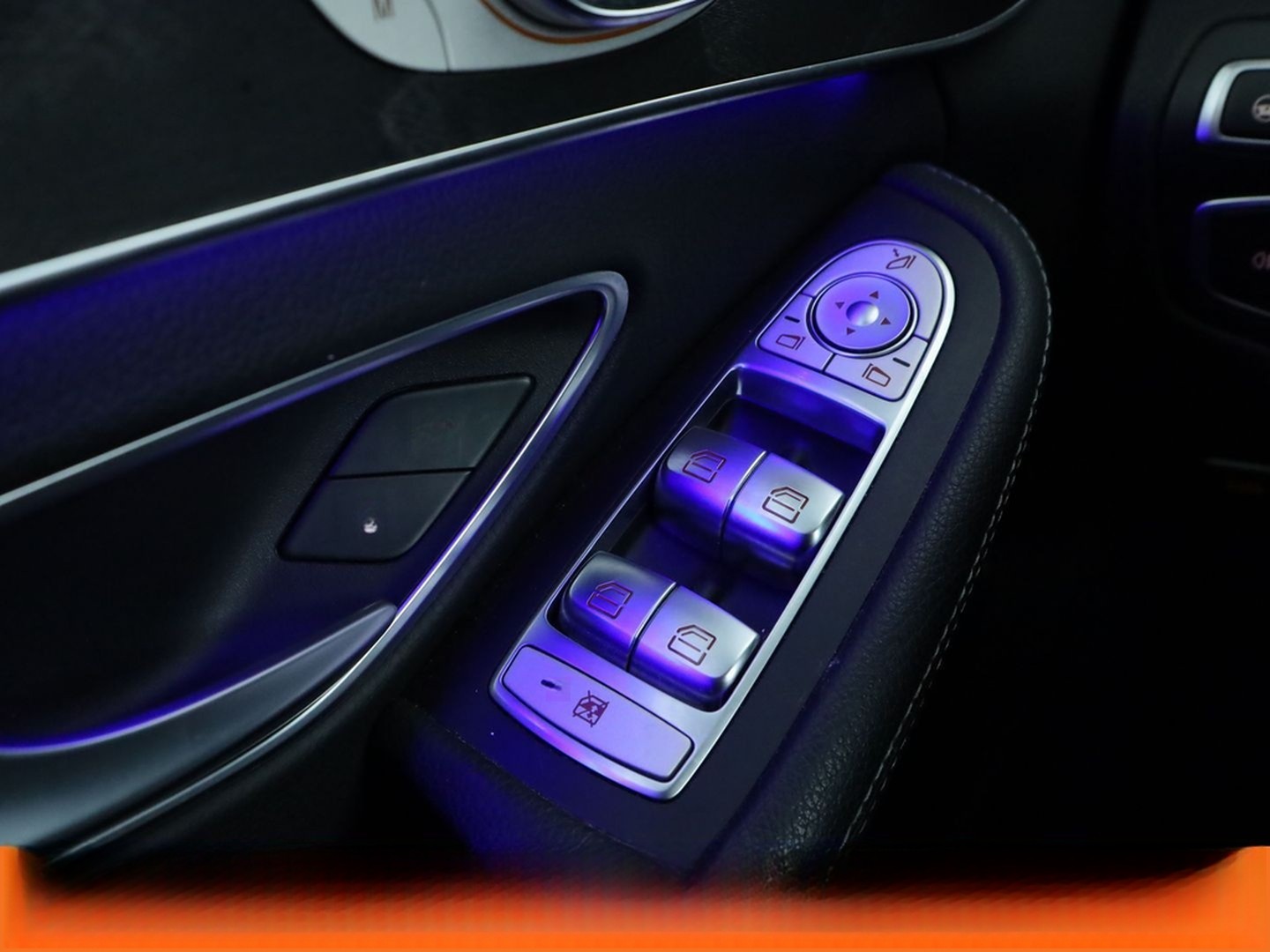 Mercedes-Benz C-Klasse C 200 T AMG Line Aut.*HEADUP*ACC*SHZ* foto 36