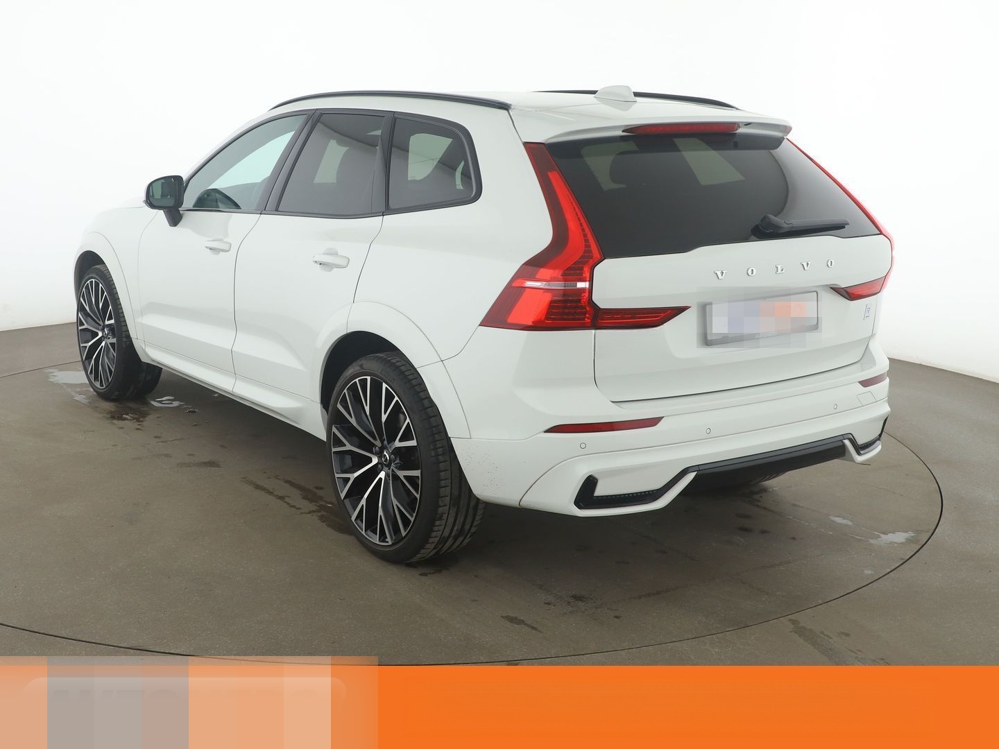 Volvo XC60 2.0 B4 R Design 2WD Aut.*ACC*HARMAN/KARDON* foto 4