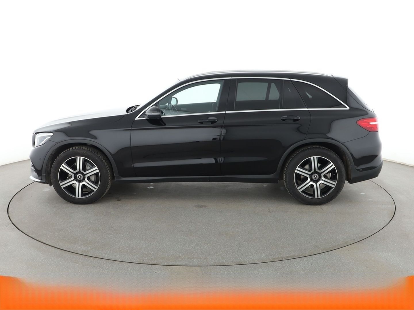 Mercedes-Benz GLC 300 4Matic AMG Line Aut.*NAV*LED*ACC*CAM*PDC foto 3
