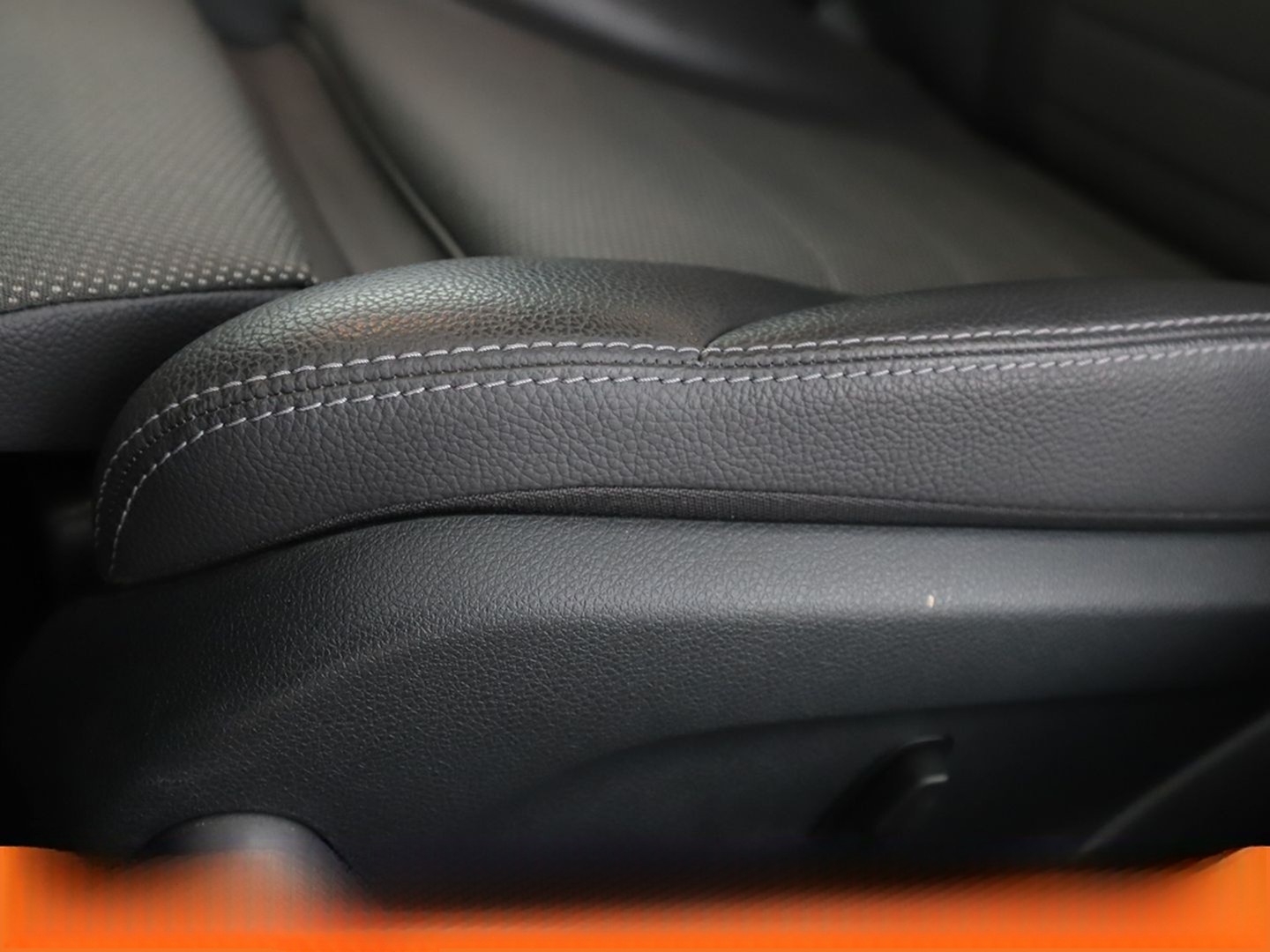 Mercedes-Benz C 300 Avantgarde Aut. *LED*ACC*PDC*SHZ*NAVI* foto 25