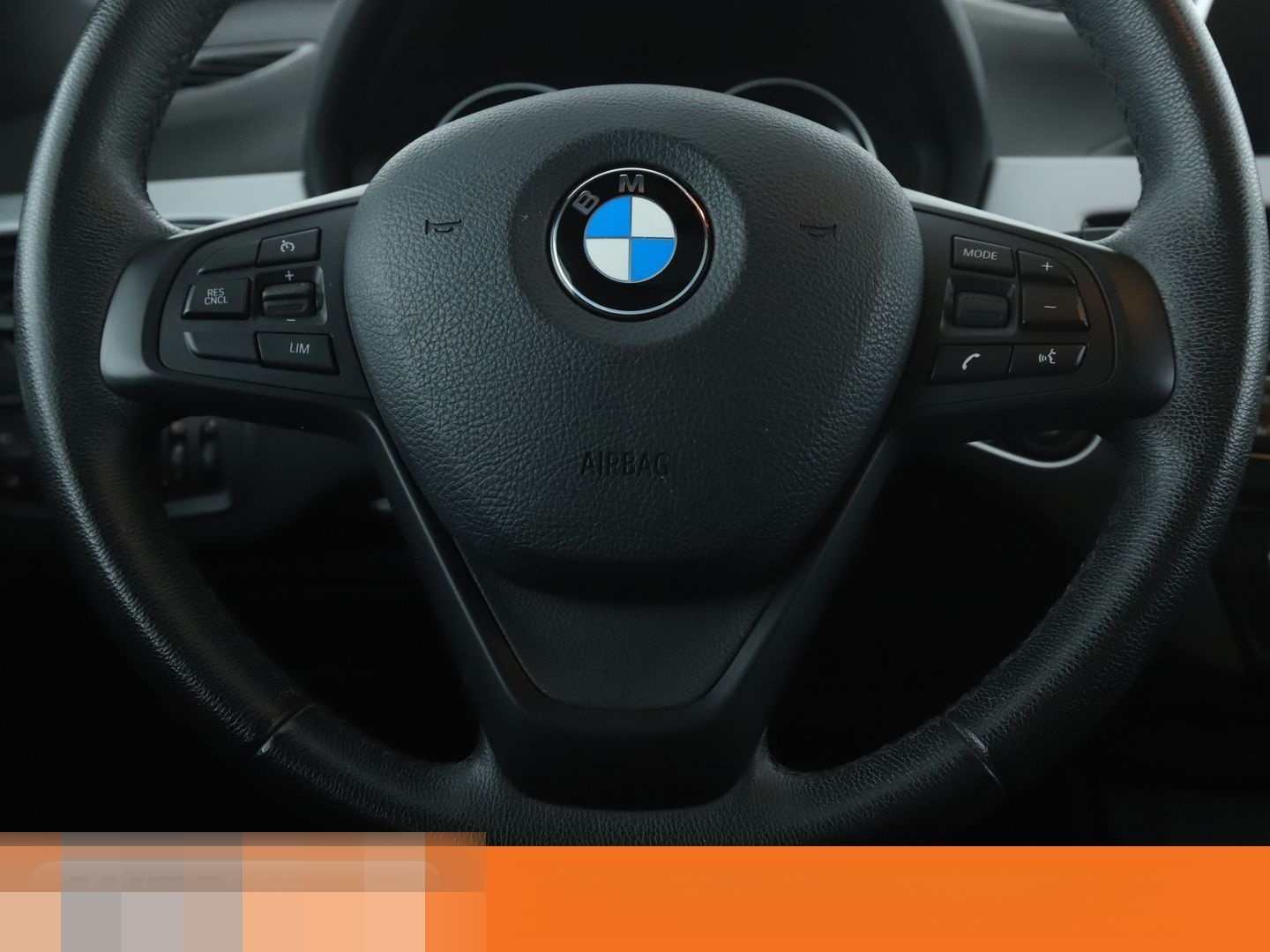 BMW X1 xDrive 20i Advantage Aut.*NAVI*TEMPO*PDC*SHZ* foto 19