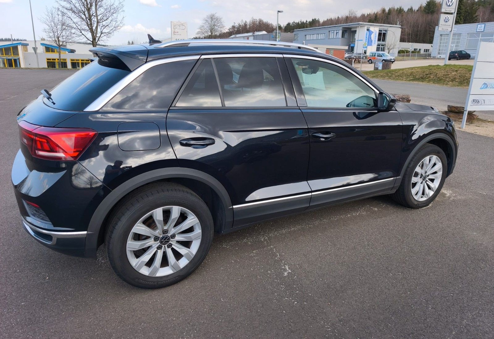 Volkswagen T-Roc Sport 1.5 TSI foto 5
