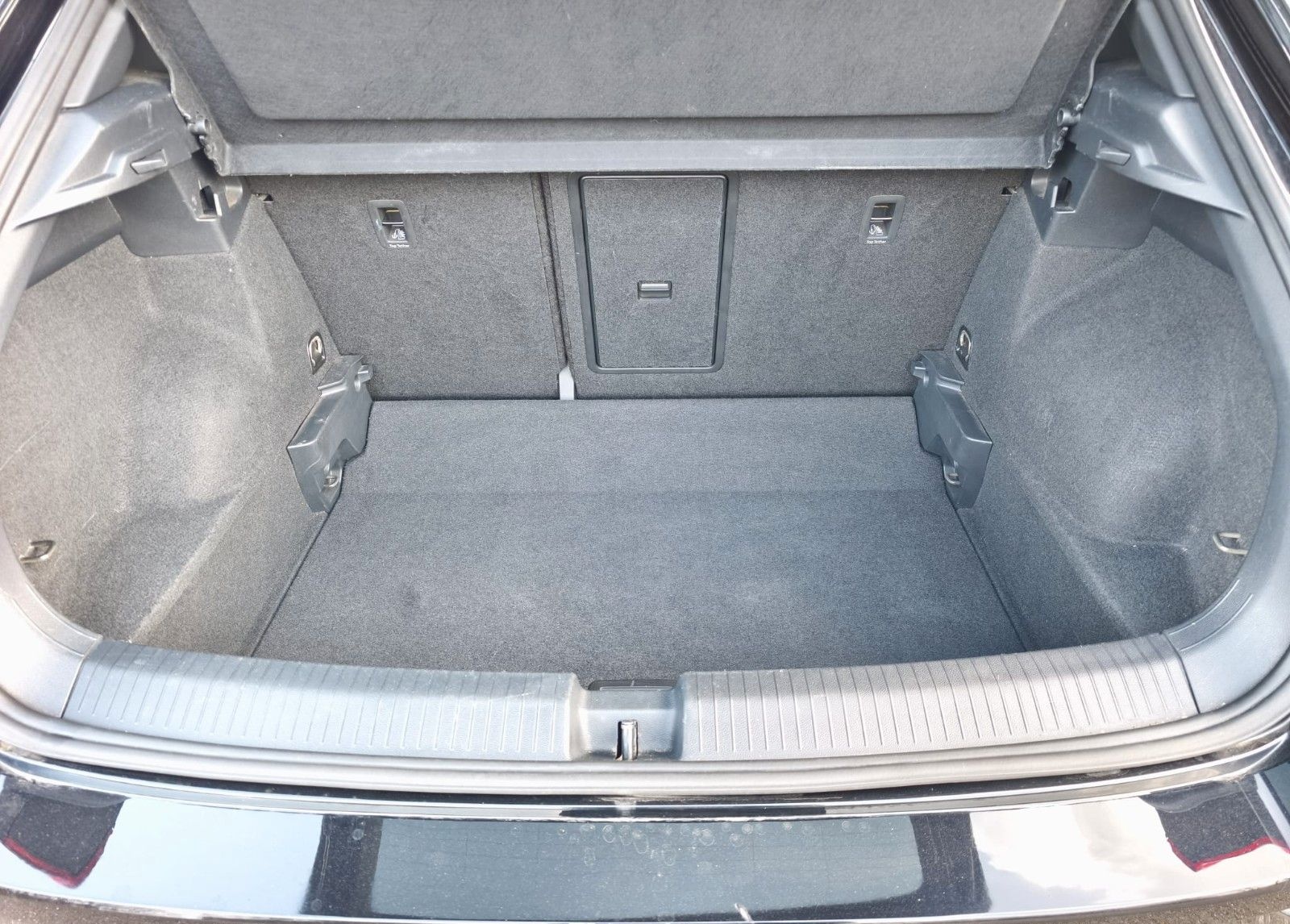 Volkswagen T-Roc Sport 1.5 TSI foto 10