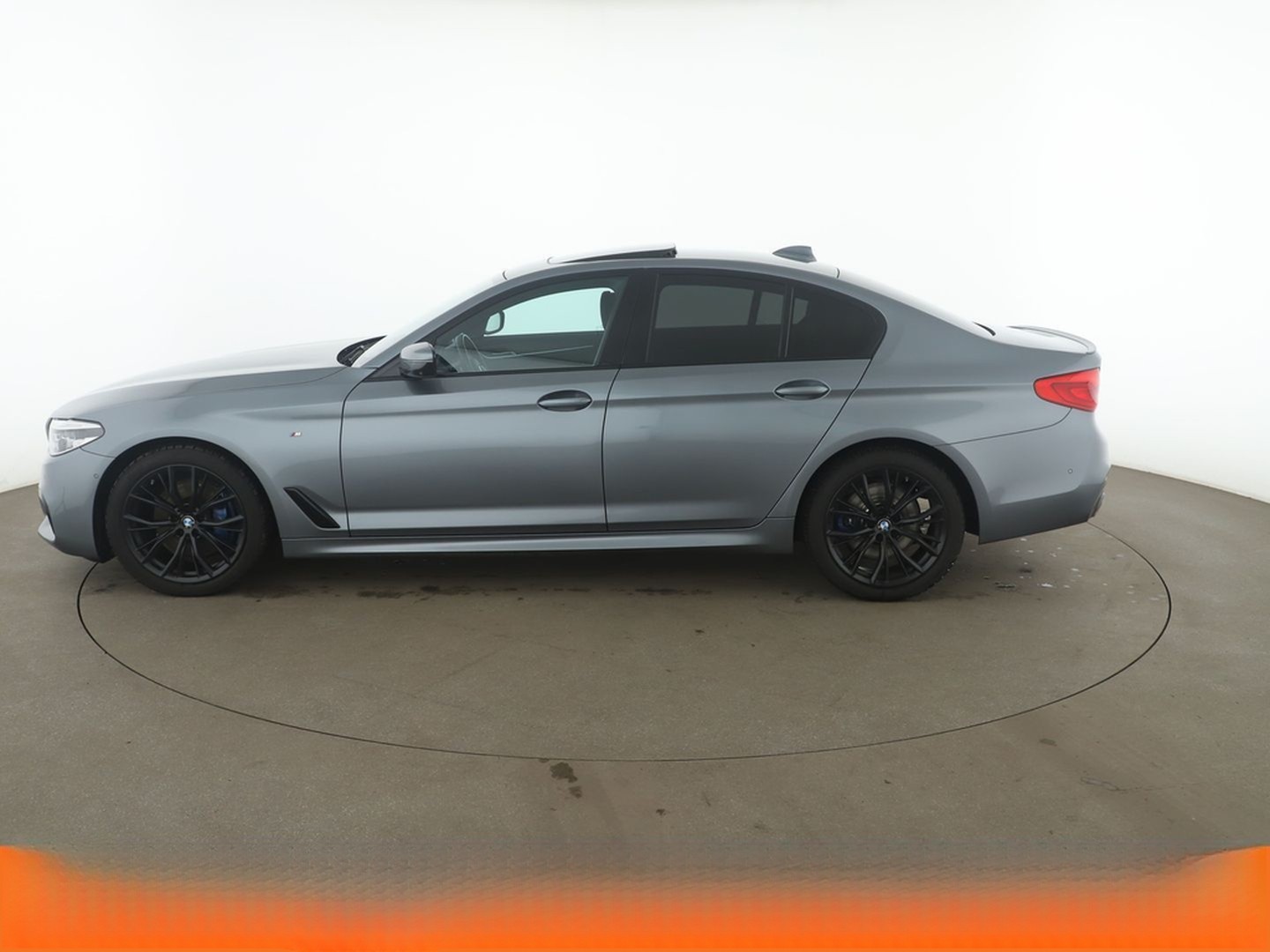 BMW 530d xDrive M Sport Aut.*NAVI*LED*HUD*ACC*360° foto 3