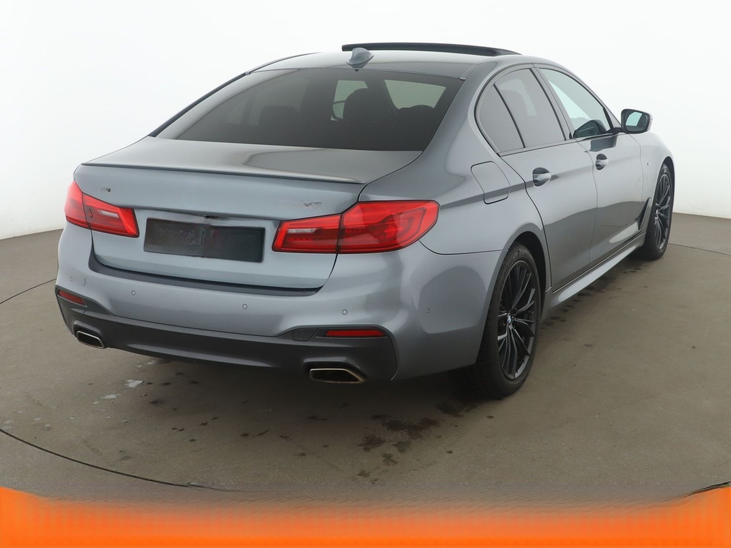 BMW 530d xDrive M Sport Aut.*NAVI*LED*HUD*ACC*360° foto 6