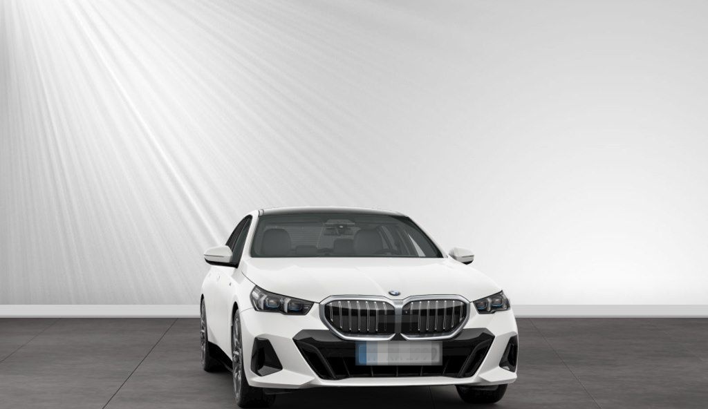 BMW 520d xDrive M Sport|AHK|Pano|20"LMR|Autobahnass. foto 12